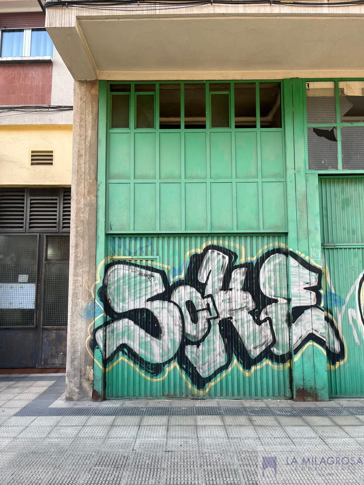 Venta de local en Pamplona