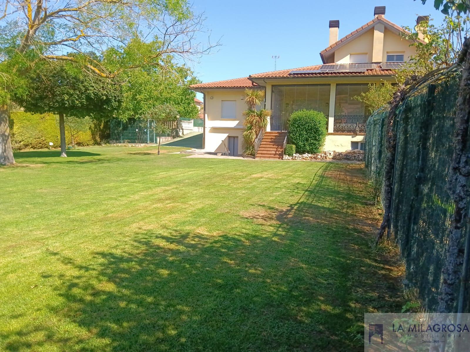 Venta de chalet en Enériz