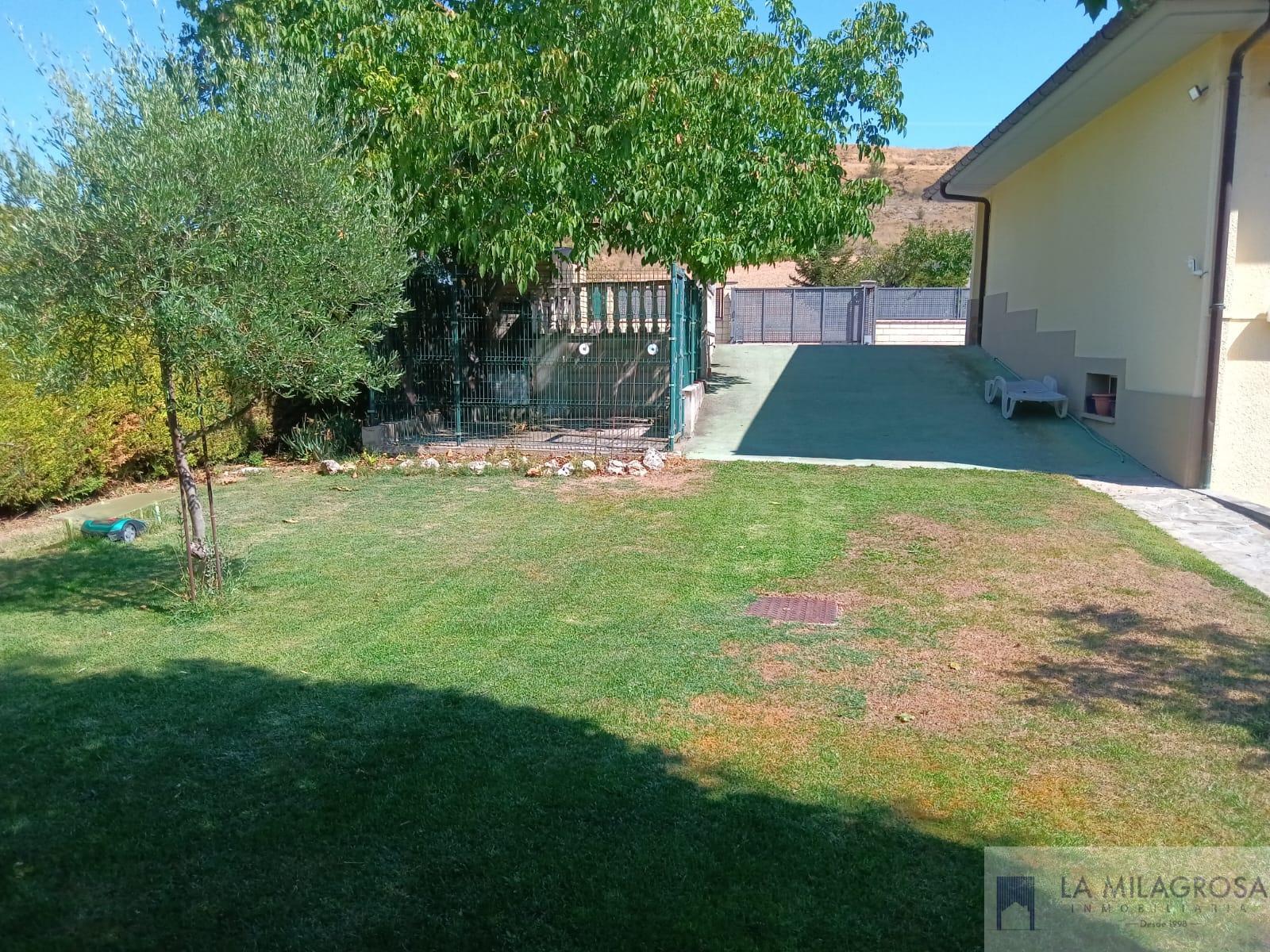 Venta de chalet en Enériz