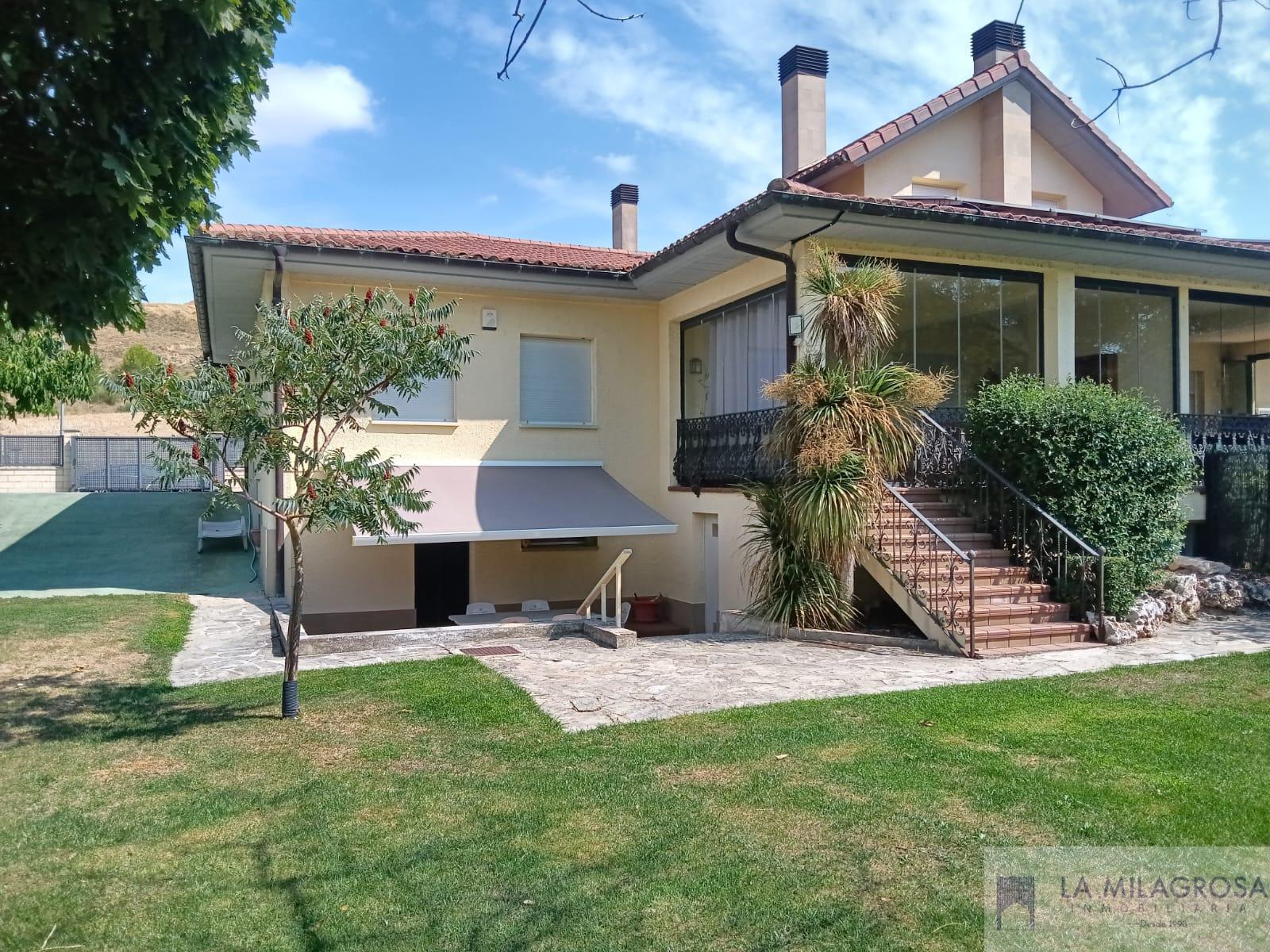 Venta de chalet en Enériz
