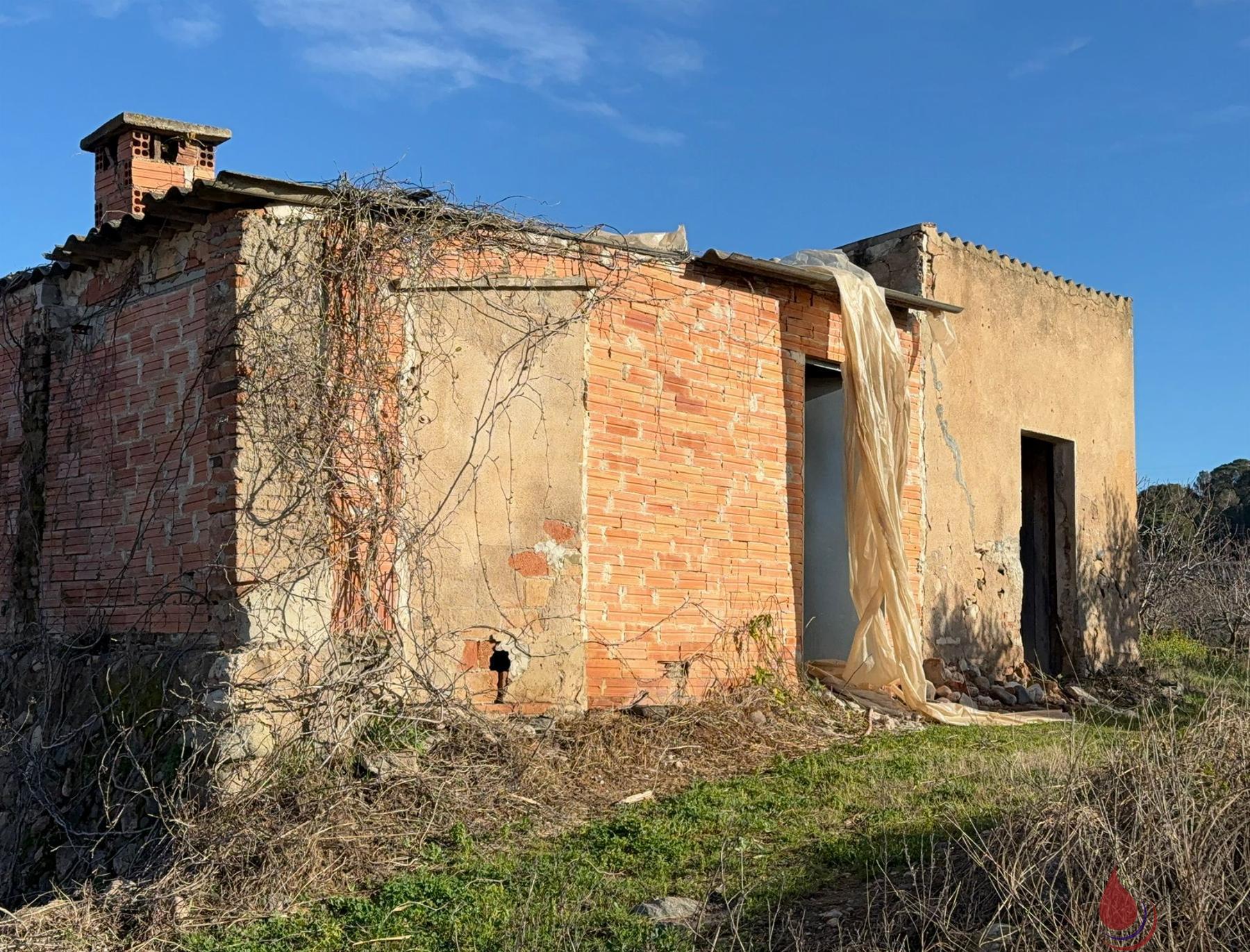 Venta de terreno en Perafort