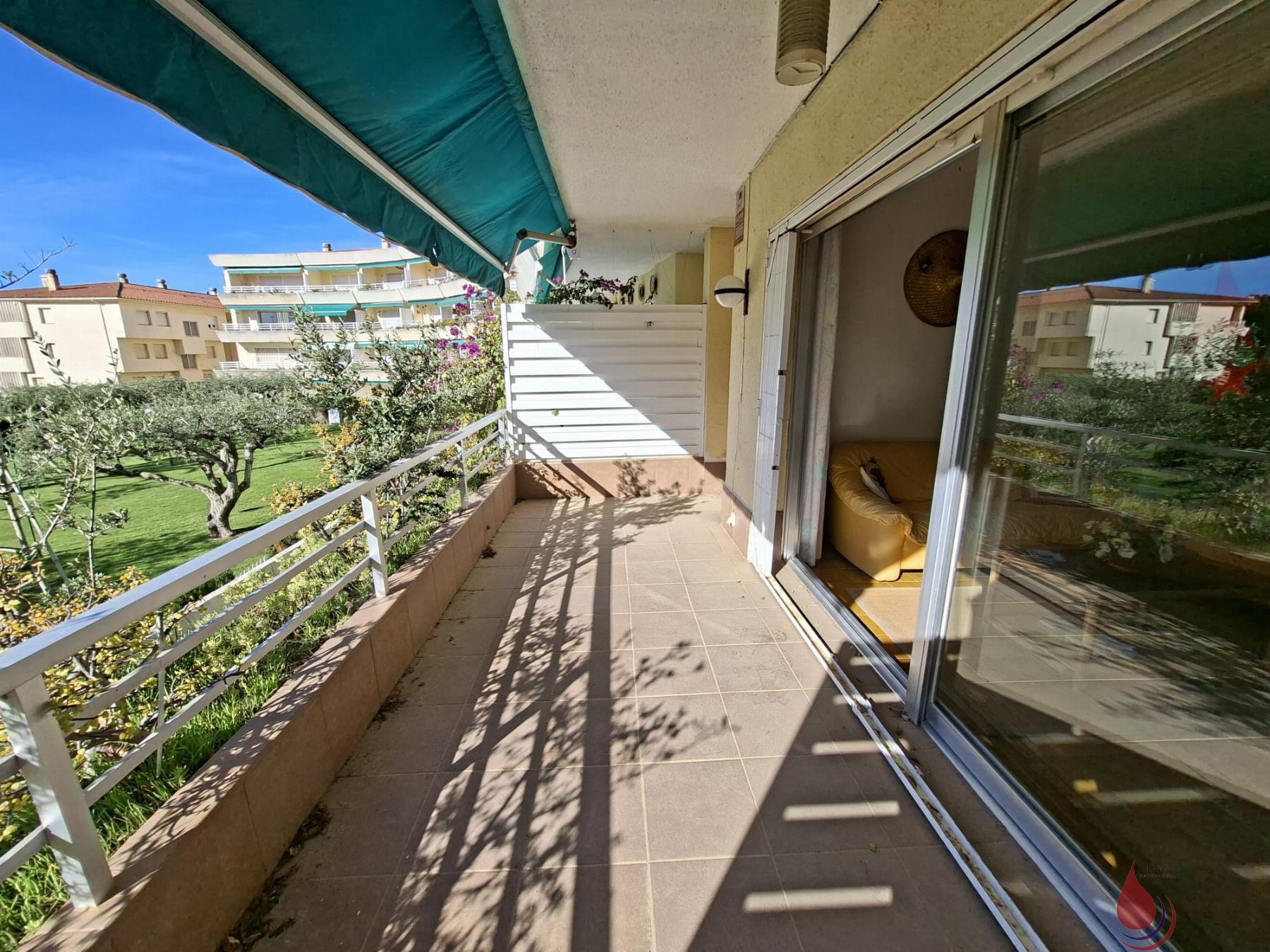 Venta de piso en Coma - Ruga