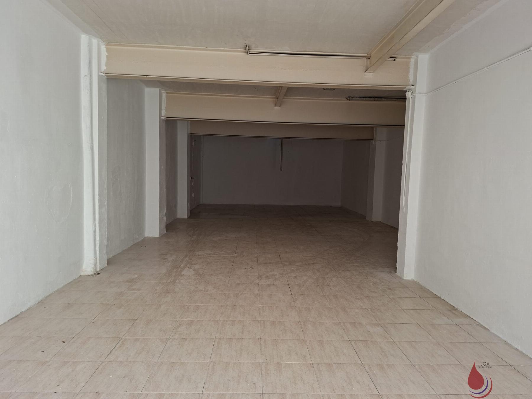 Venta de local en El Vendrell
