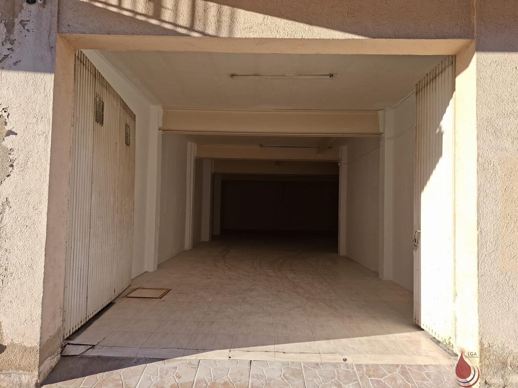 Venta de local en El Vendrell