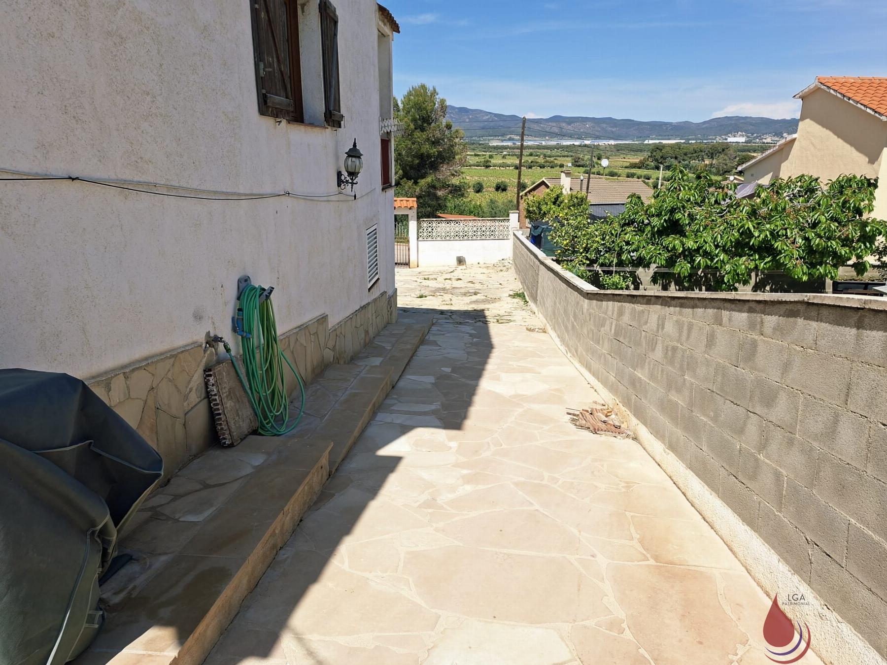 Venta de chalet en Albinyana