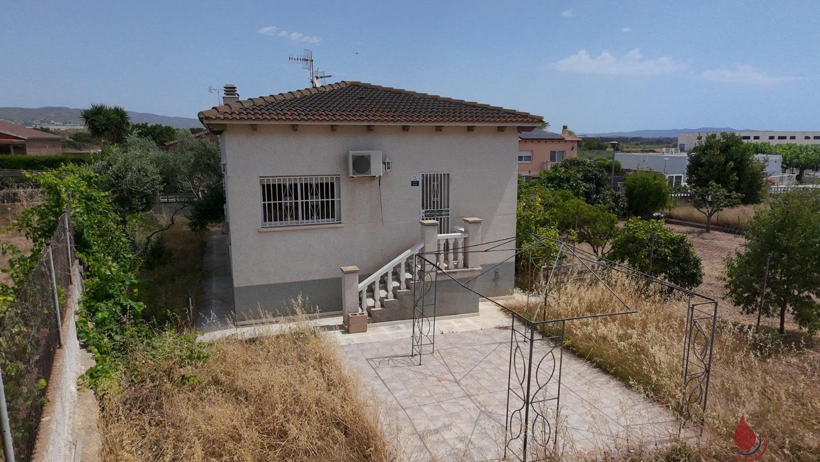 Venta de chalet en Albinyana