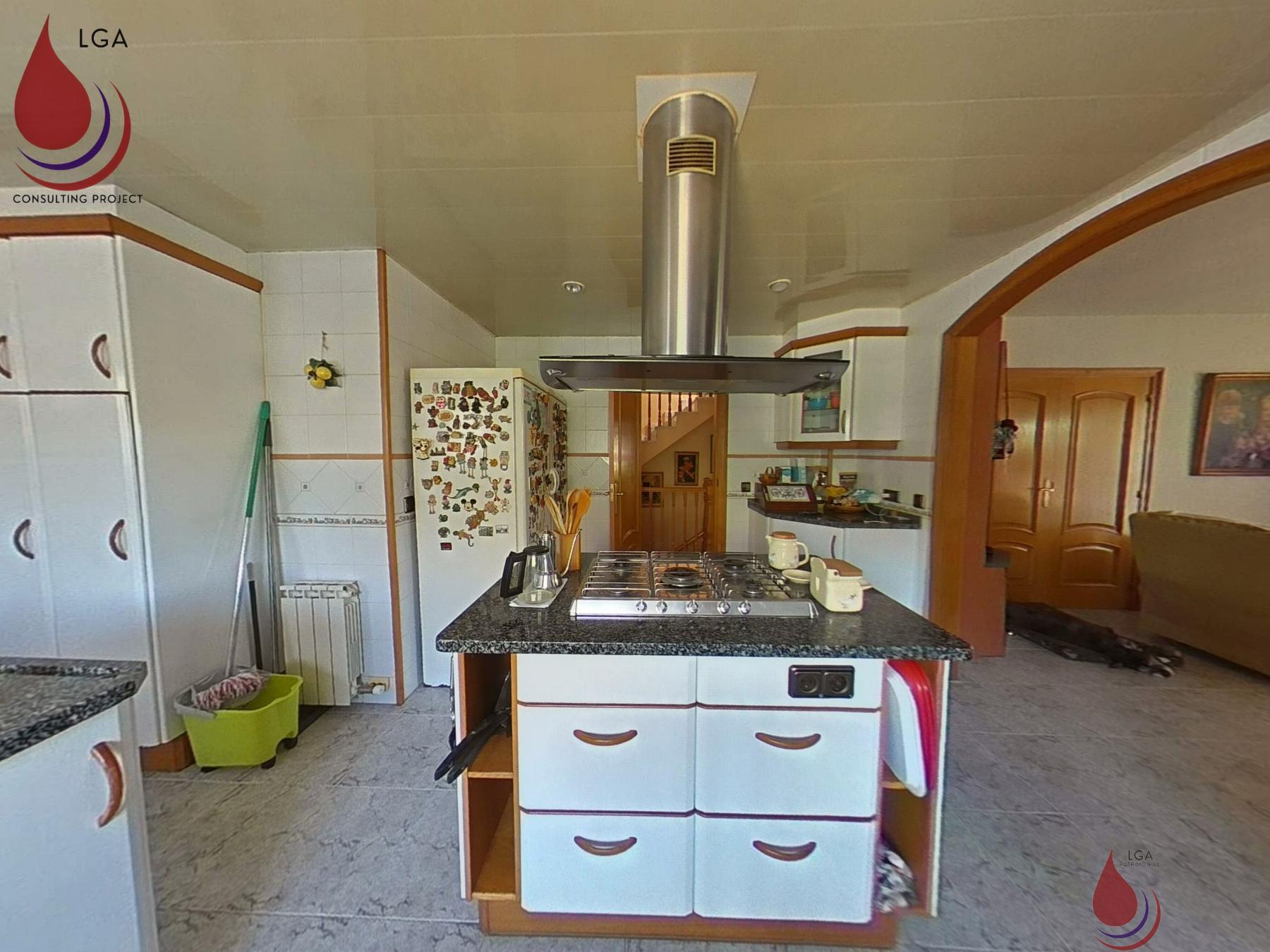 Venta de chalet en Coma - Ruga