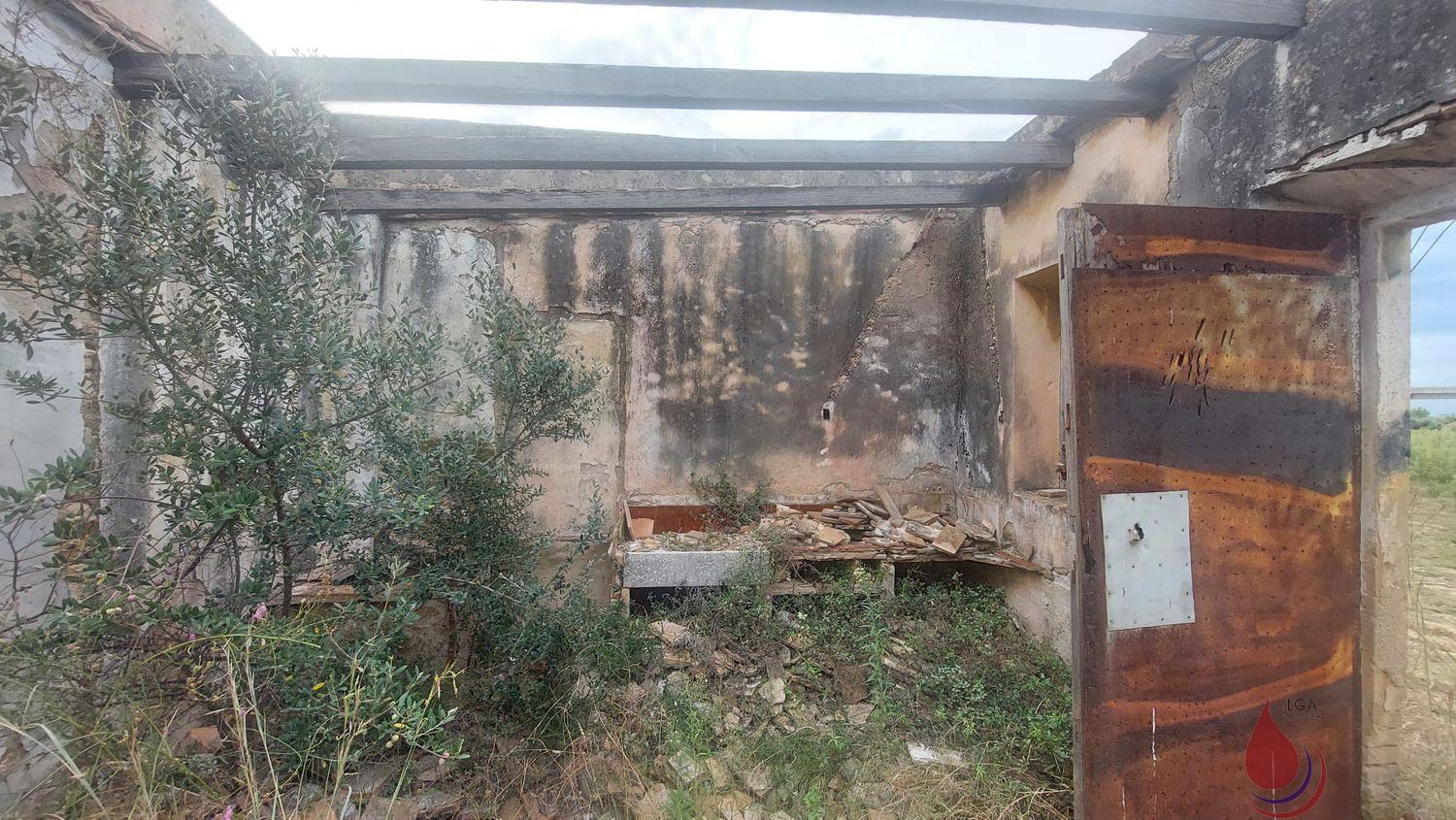 Venta de terreno en Coma - Ruga