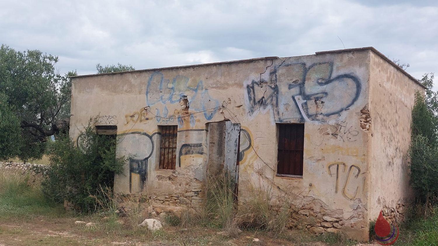 Venta de terreno en Coma - Ruga Venta de terreno en Coma - Ruga