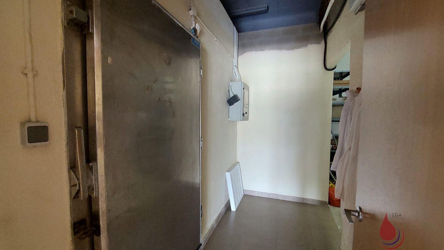 Venta de local en La Bisbal del Penedès