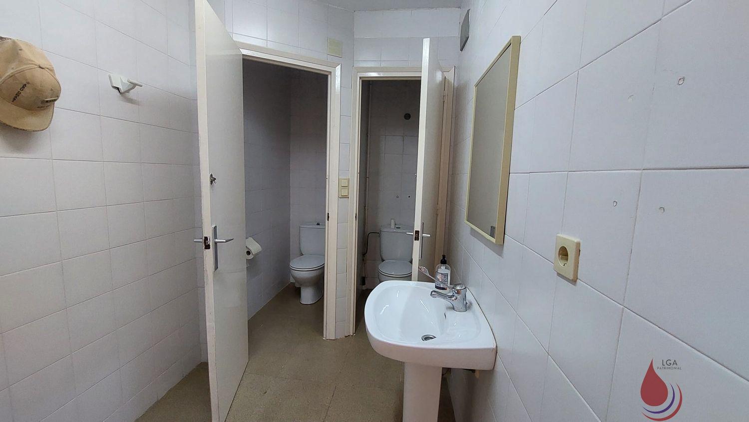 Venta de local en La Bisbal del Penedès