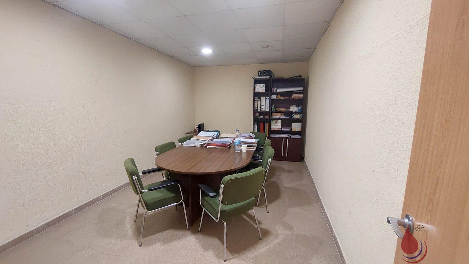 Venta de local en La Bisbal del Penedès