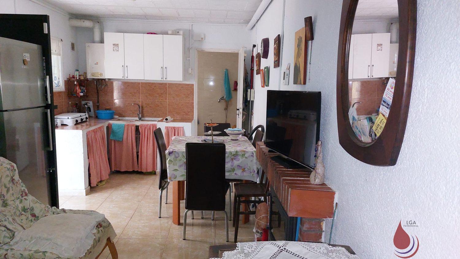Venta de finca rústica en Santa Oliva