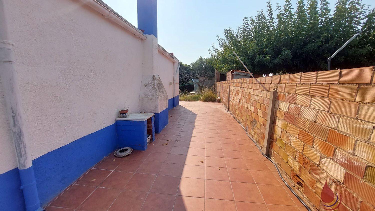 Venta de finca rústica en Santa Oliva
