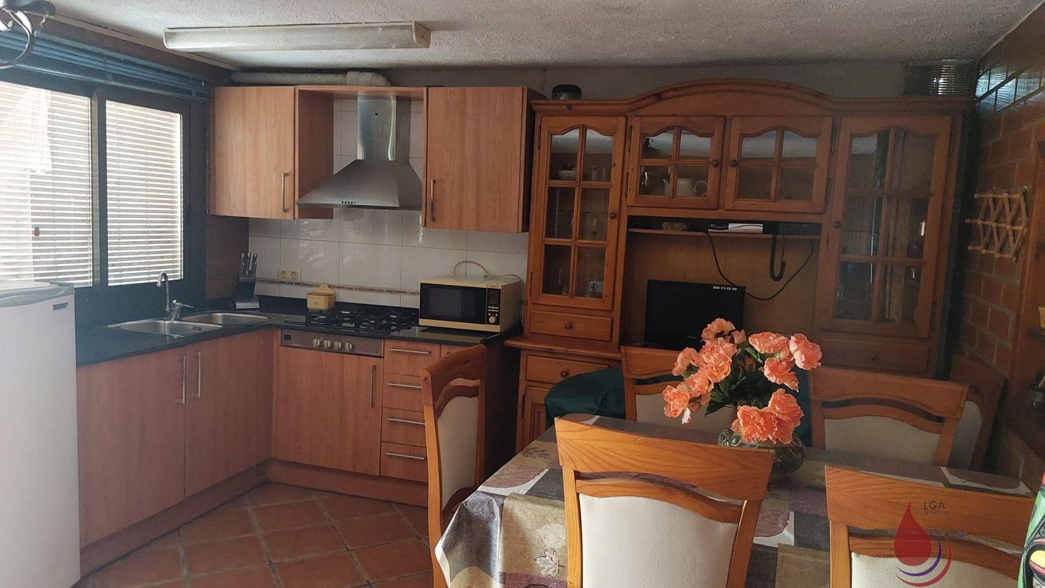 Venta de finca rústica en Santa Oliva Venta de finca rústica en Santa Oliva