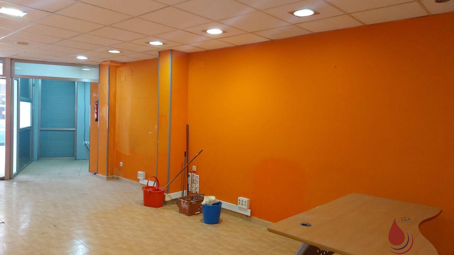 Venta de local en El Vendrell Venta de local en El Vendrell