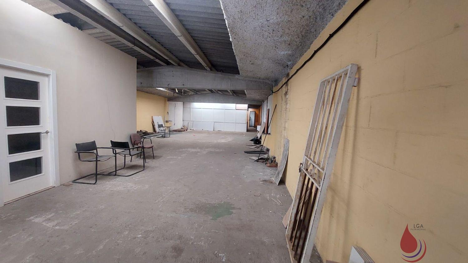 Venta de local en El Vendrell Venta de local en El Vendrell