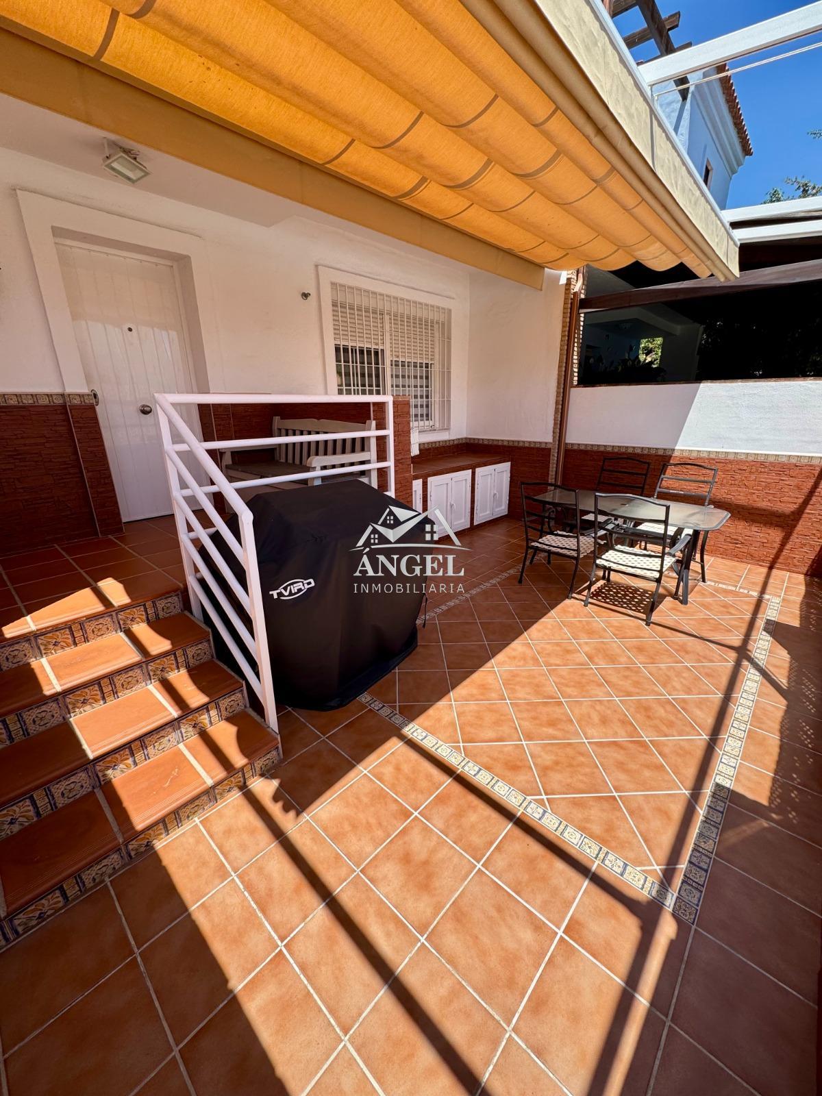 Venta de casa en Rincón de la Victoria