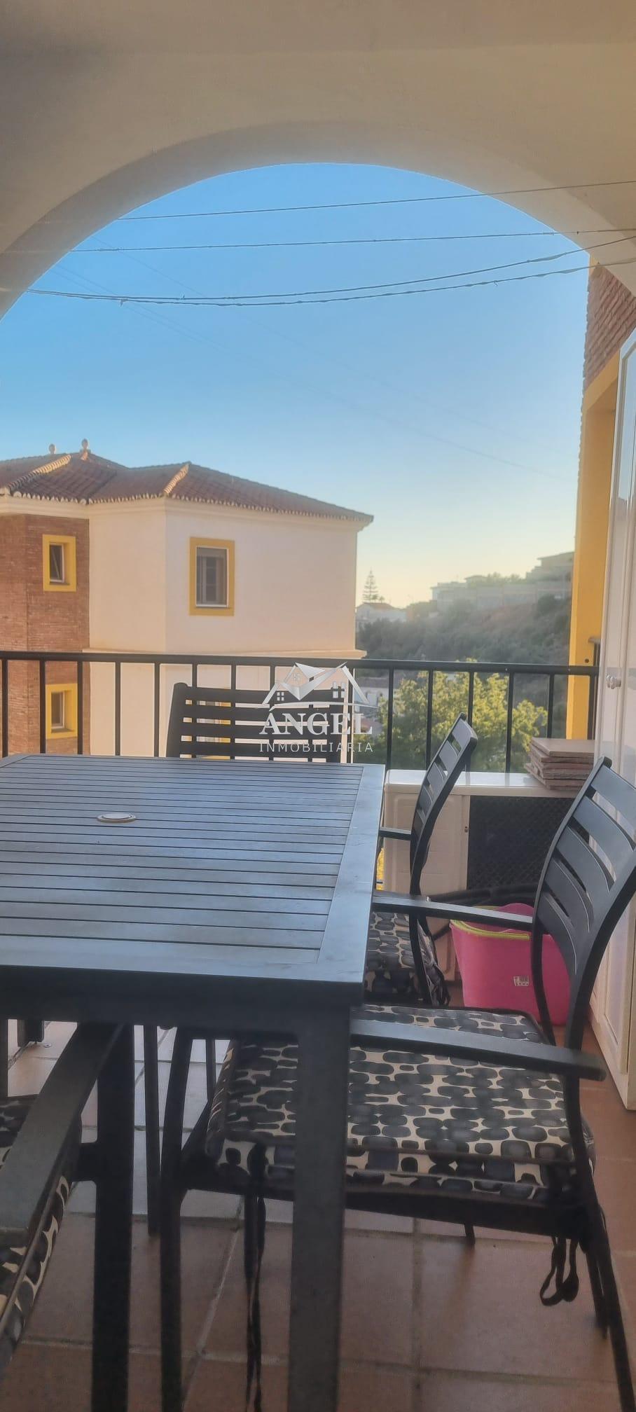 Venta de piso en Rincón de la Victoria