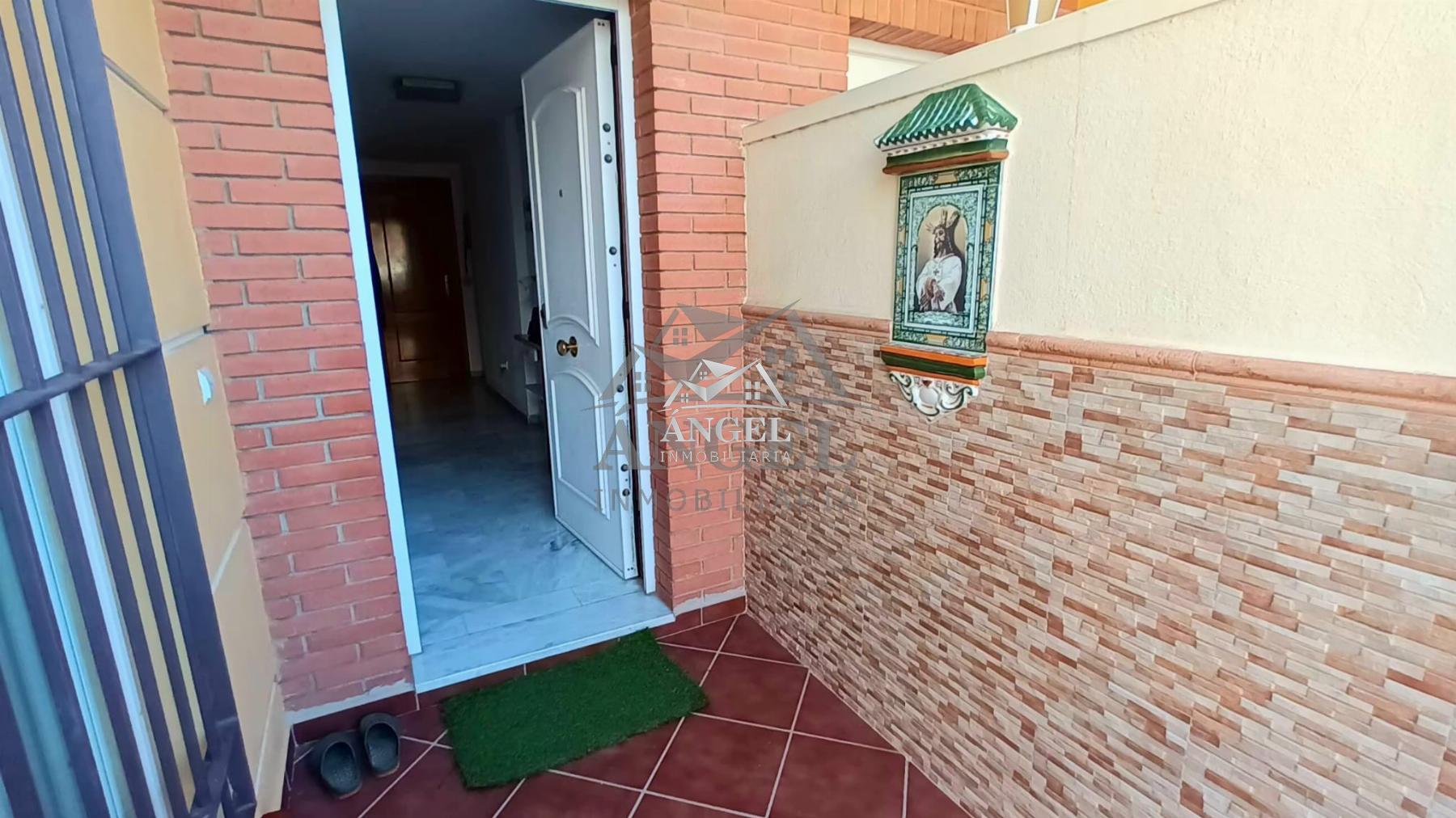 Venta de chalet en Rincón de la Victoria
