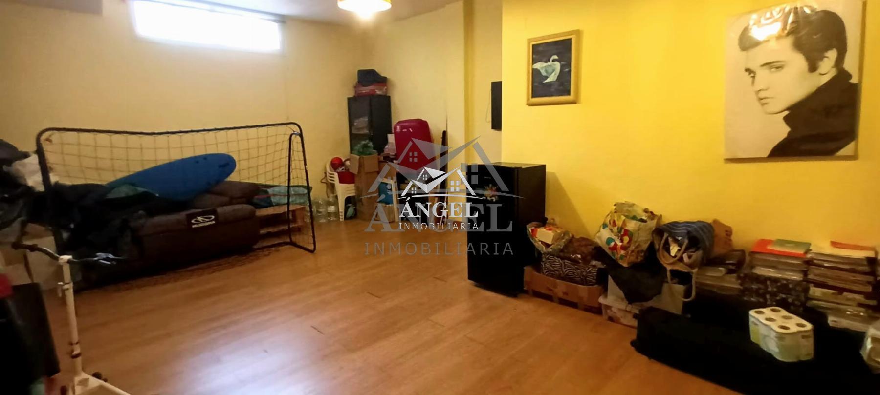 Venta de chalet en Rincón de la Victoria