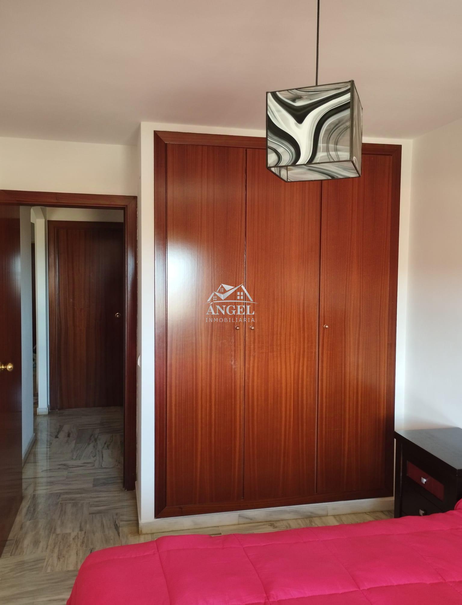 Venta de piso en Rincón de la Victoria