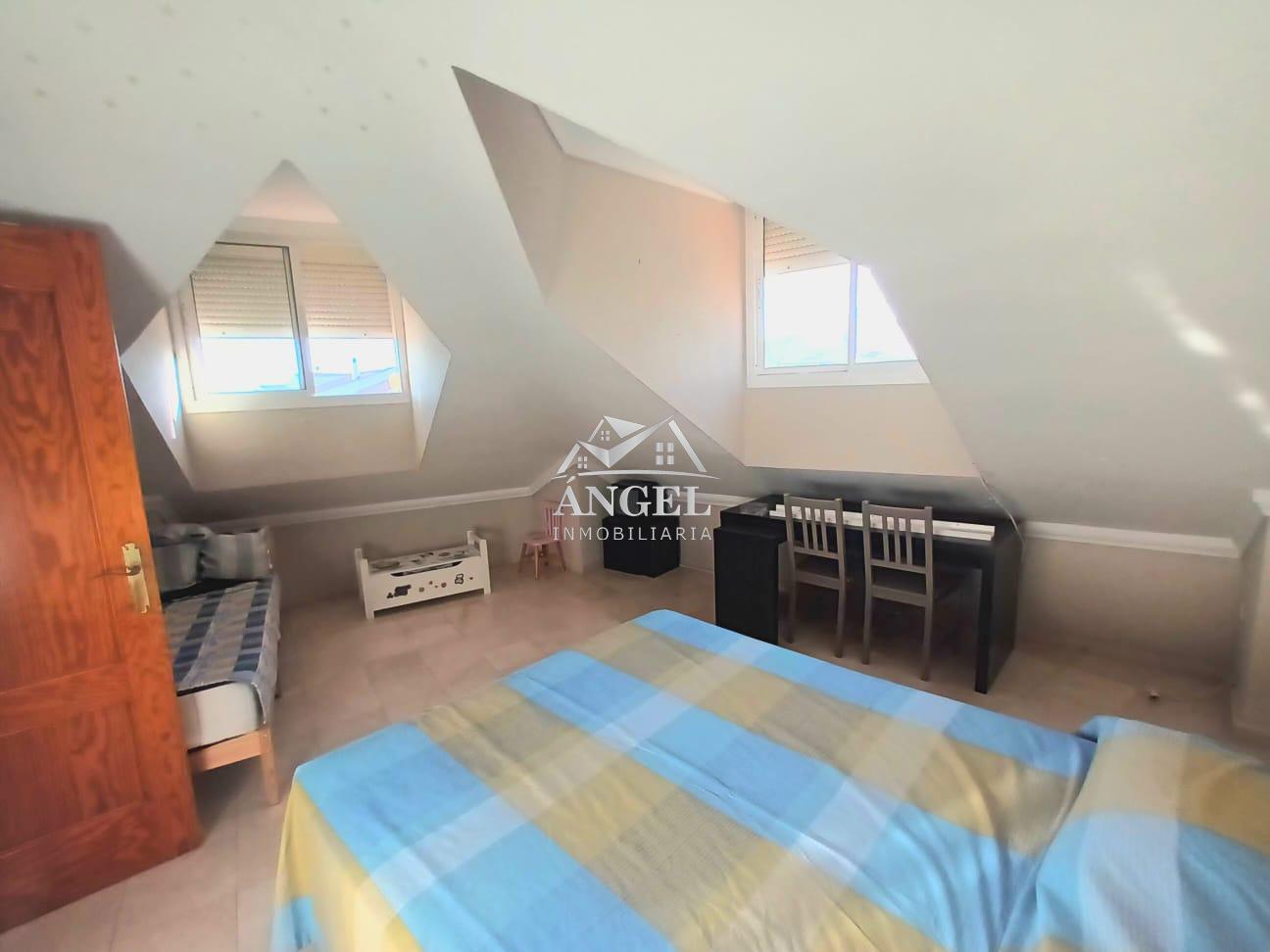 Venta de edificio en Rincón de la Victoria