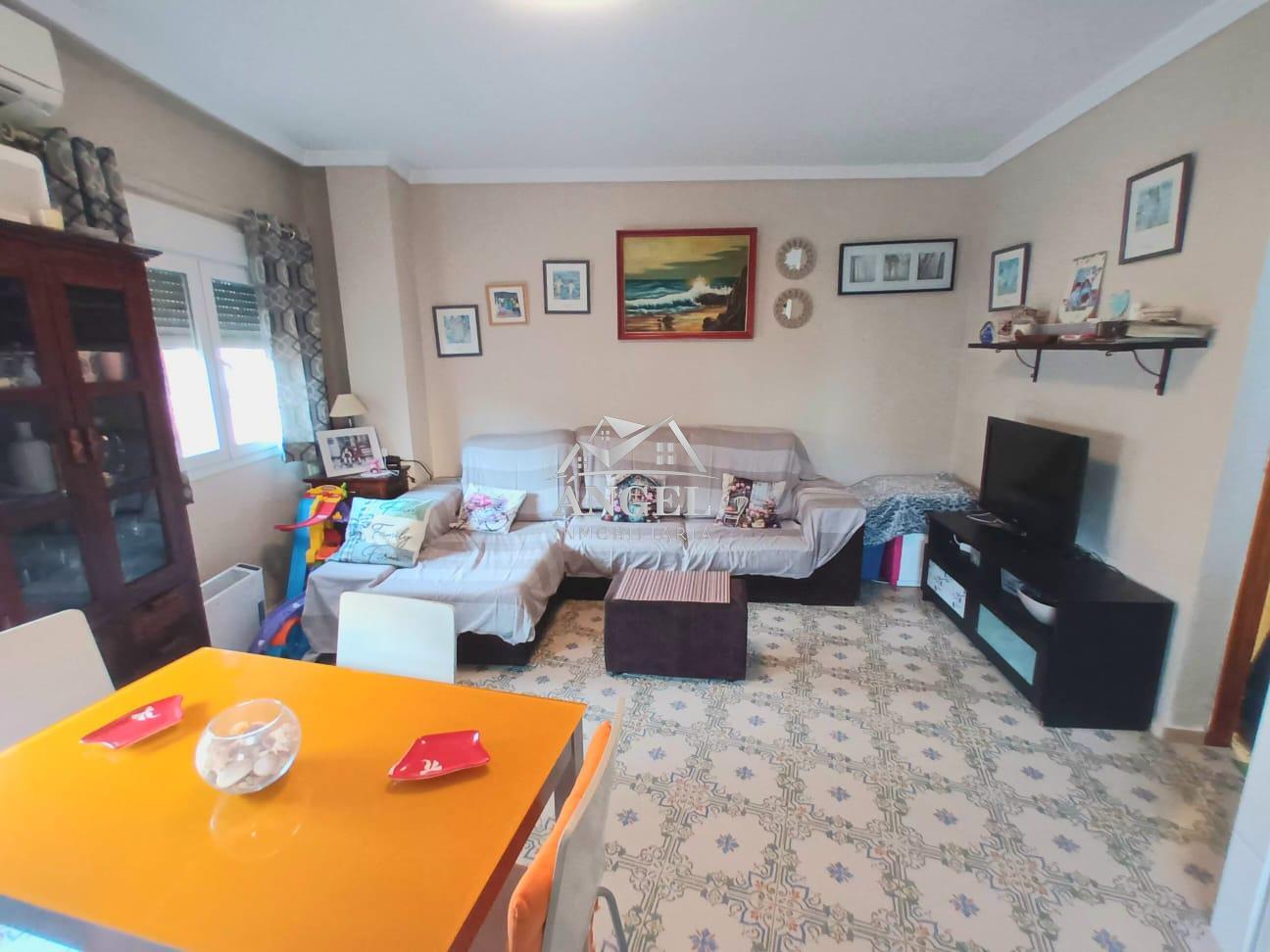 Venta de edificio en Rincón de la Victoria