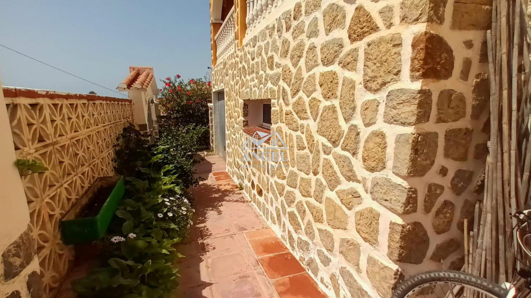 Venta de casa en Rincón de la Victoria