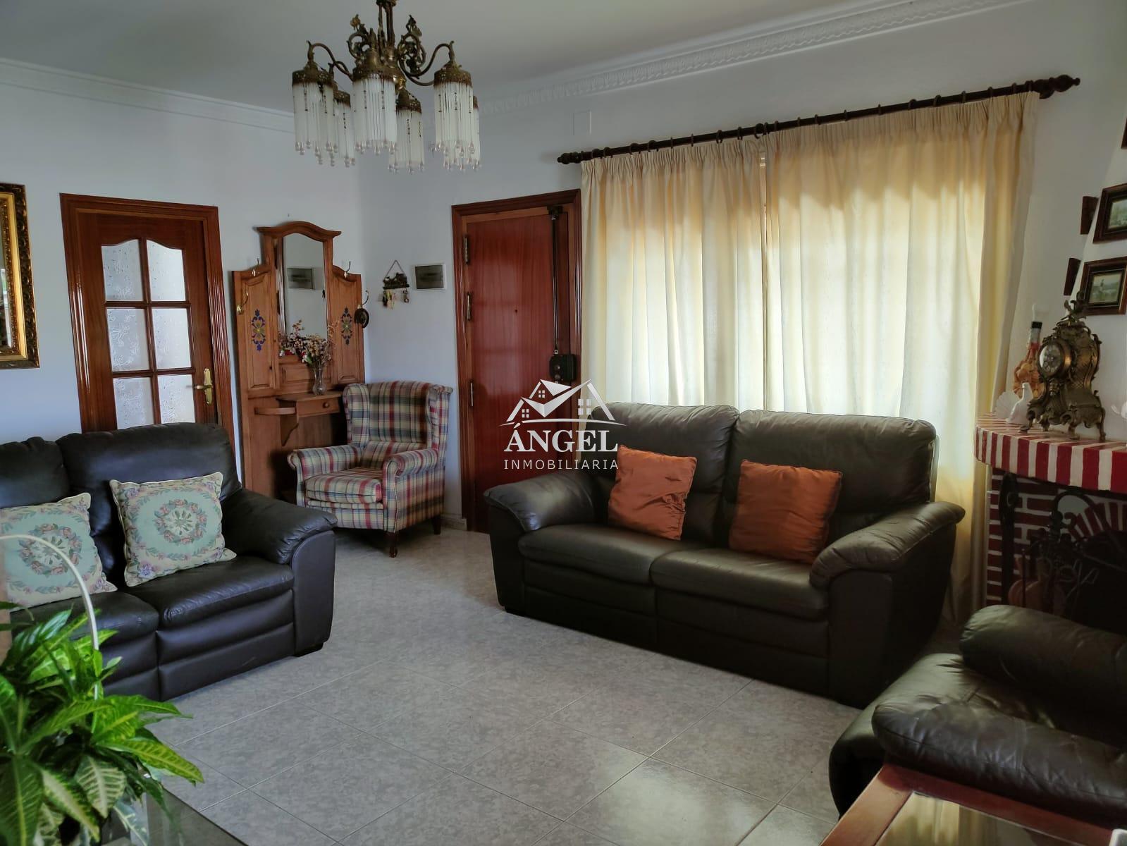 Venta de casa en Rincón de la Victoria