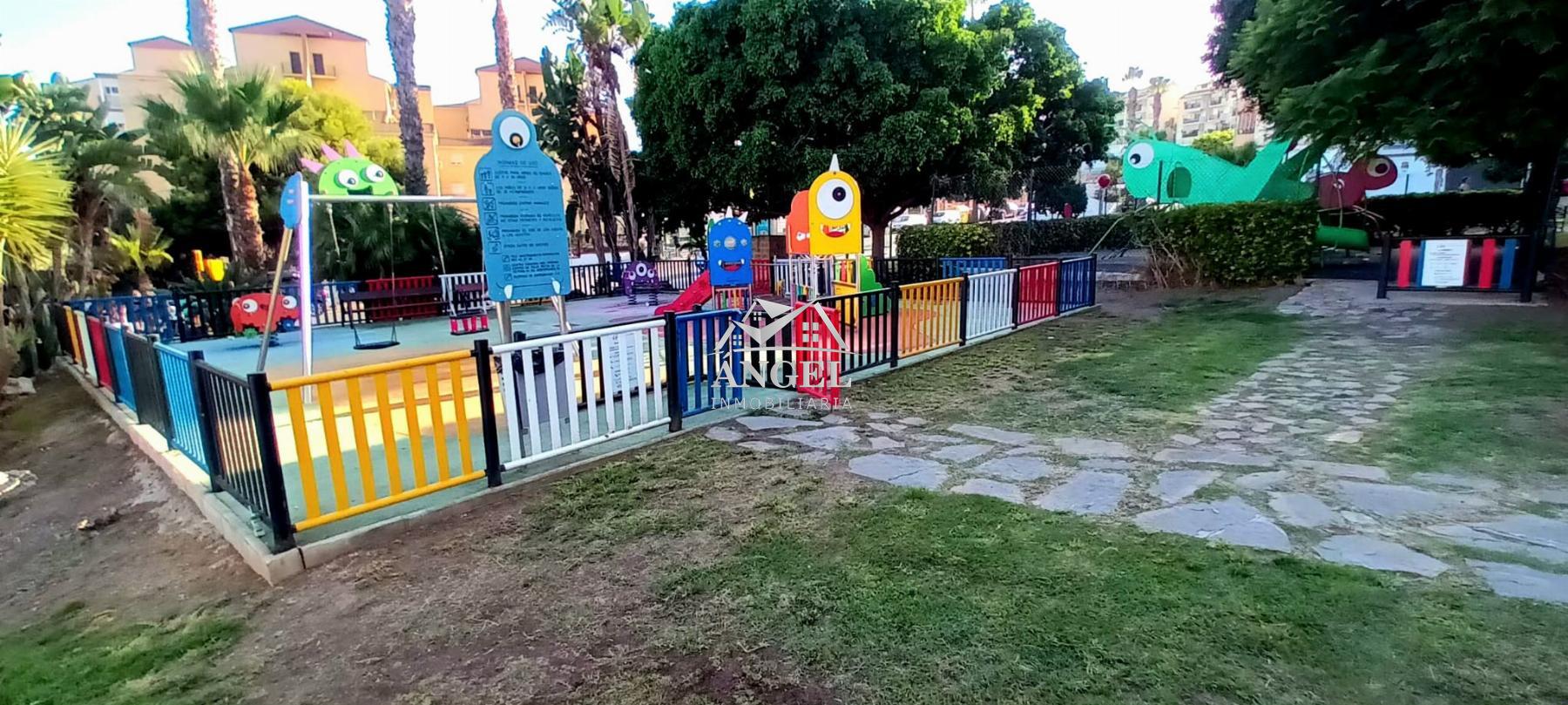 Venta de piso en Rincón de la Victoria