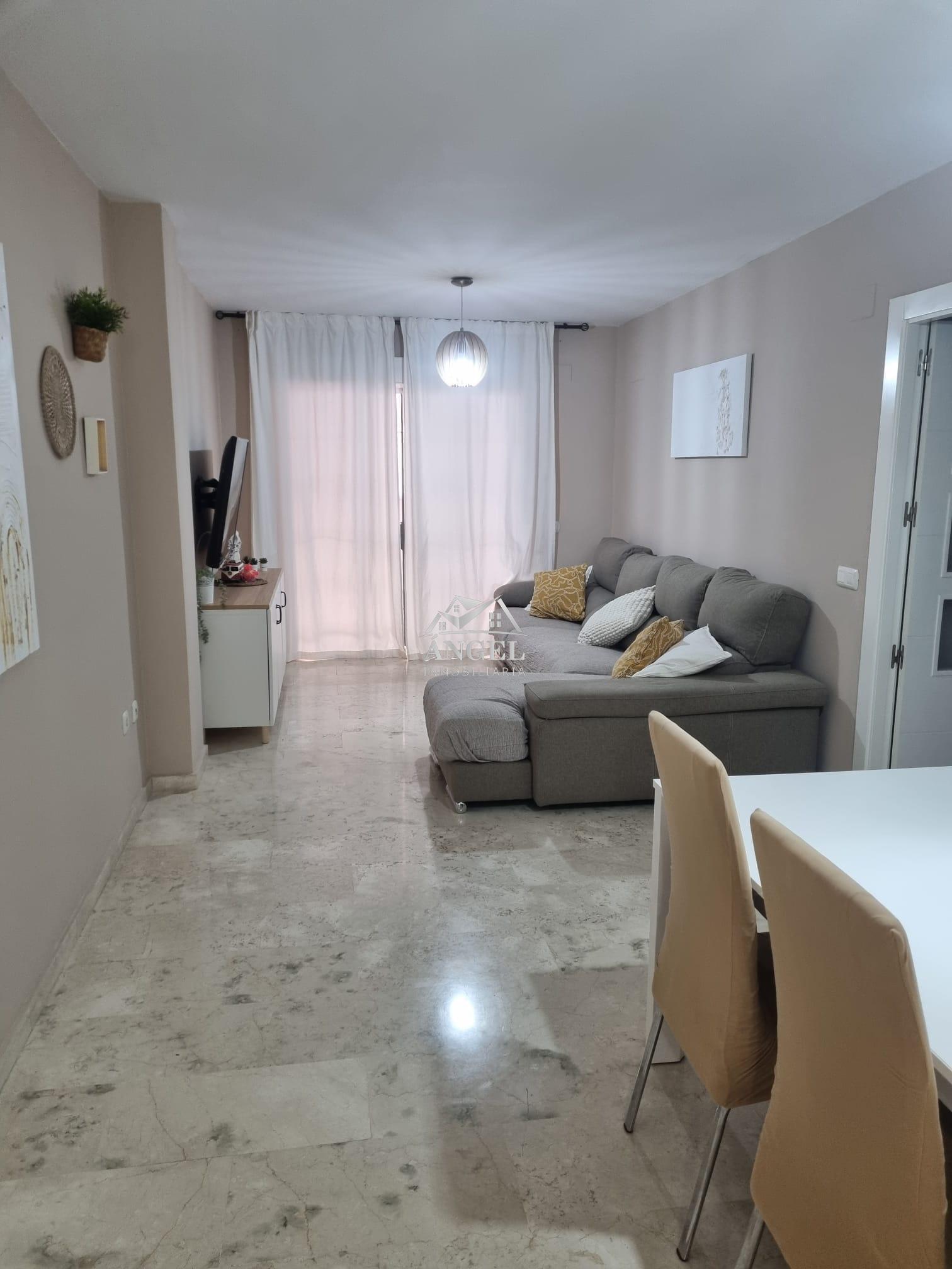 Venta de piso en Rincón de la Victoria