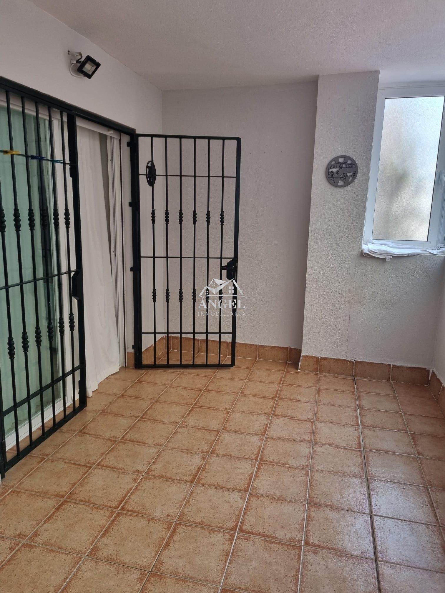Venta de piso en Rincón de la Victoria