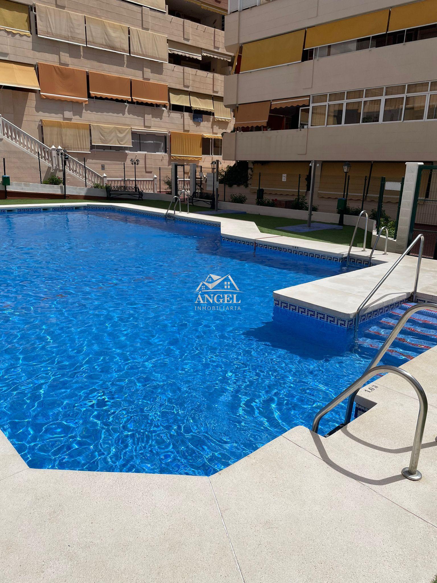Venta de piso en Rincón de la Victoria