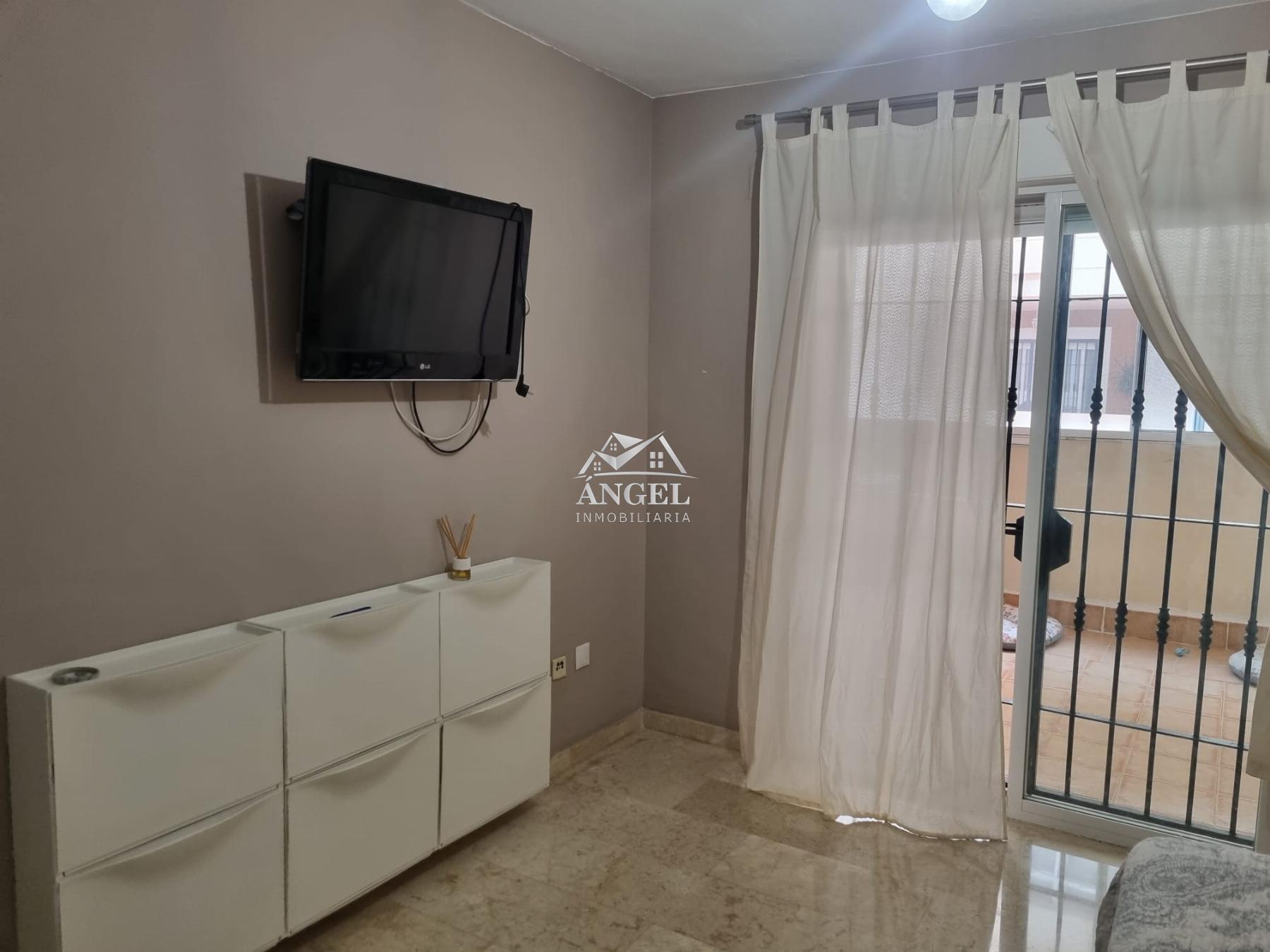Venta de piso en Rincón de la Victoria