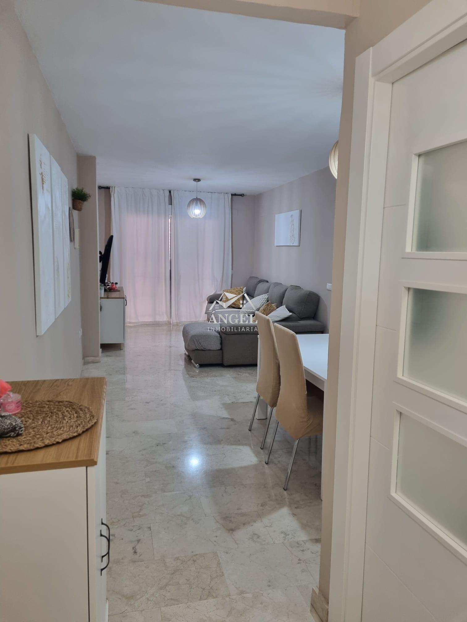 Venta de piso en Rincón de la Victoria