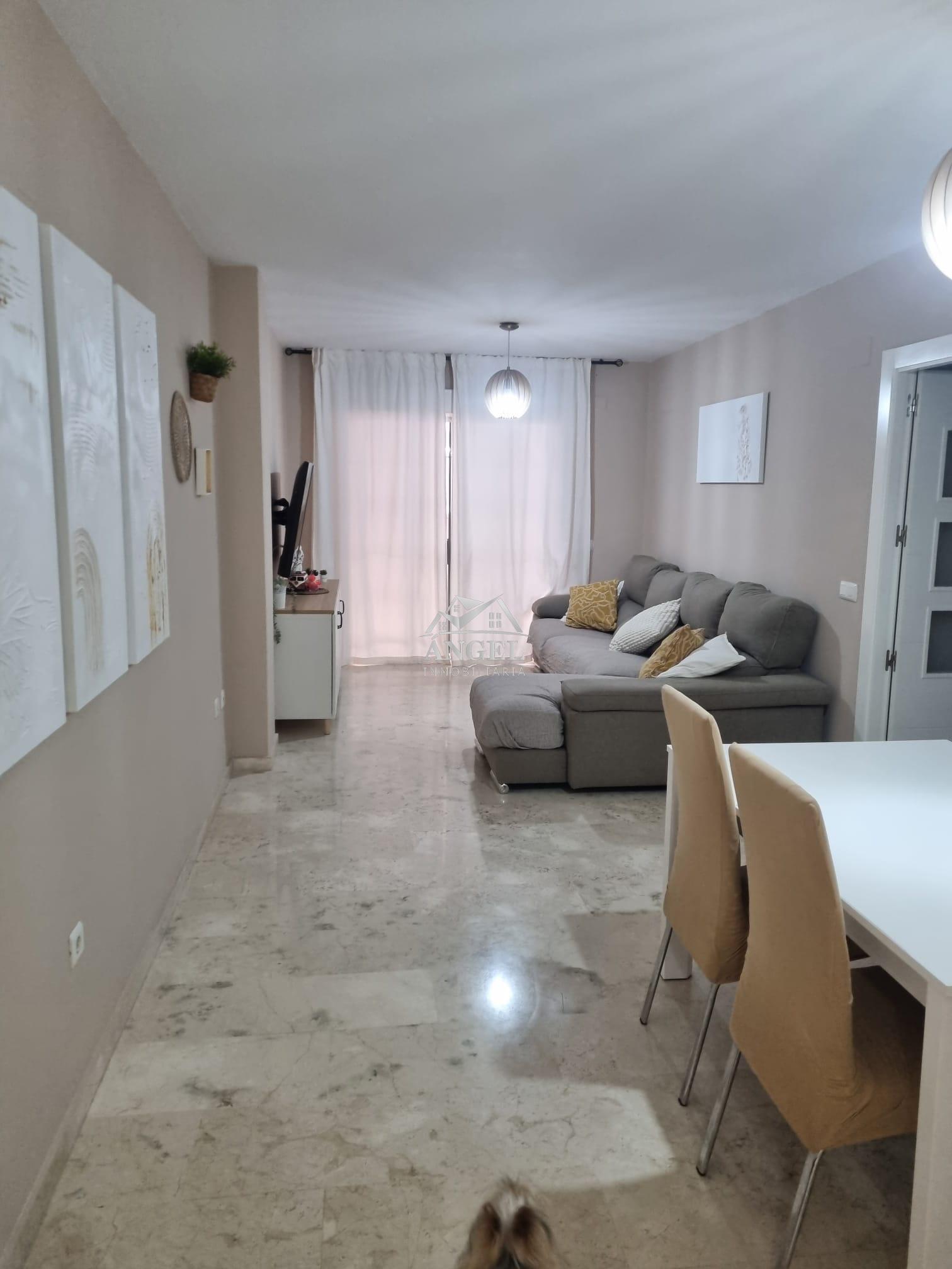 Venta de piso en Rincón de la Victoria