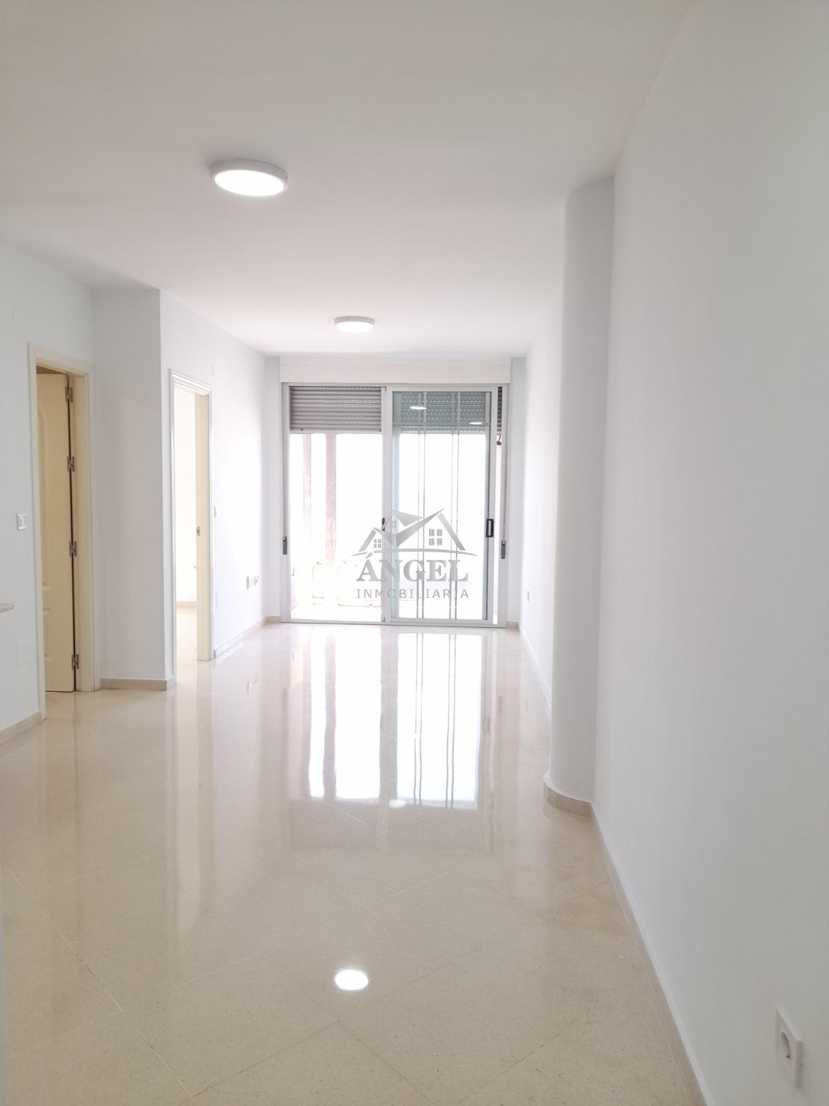 Venta de piso en Caleta de Vélez