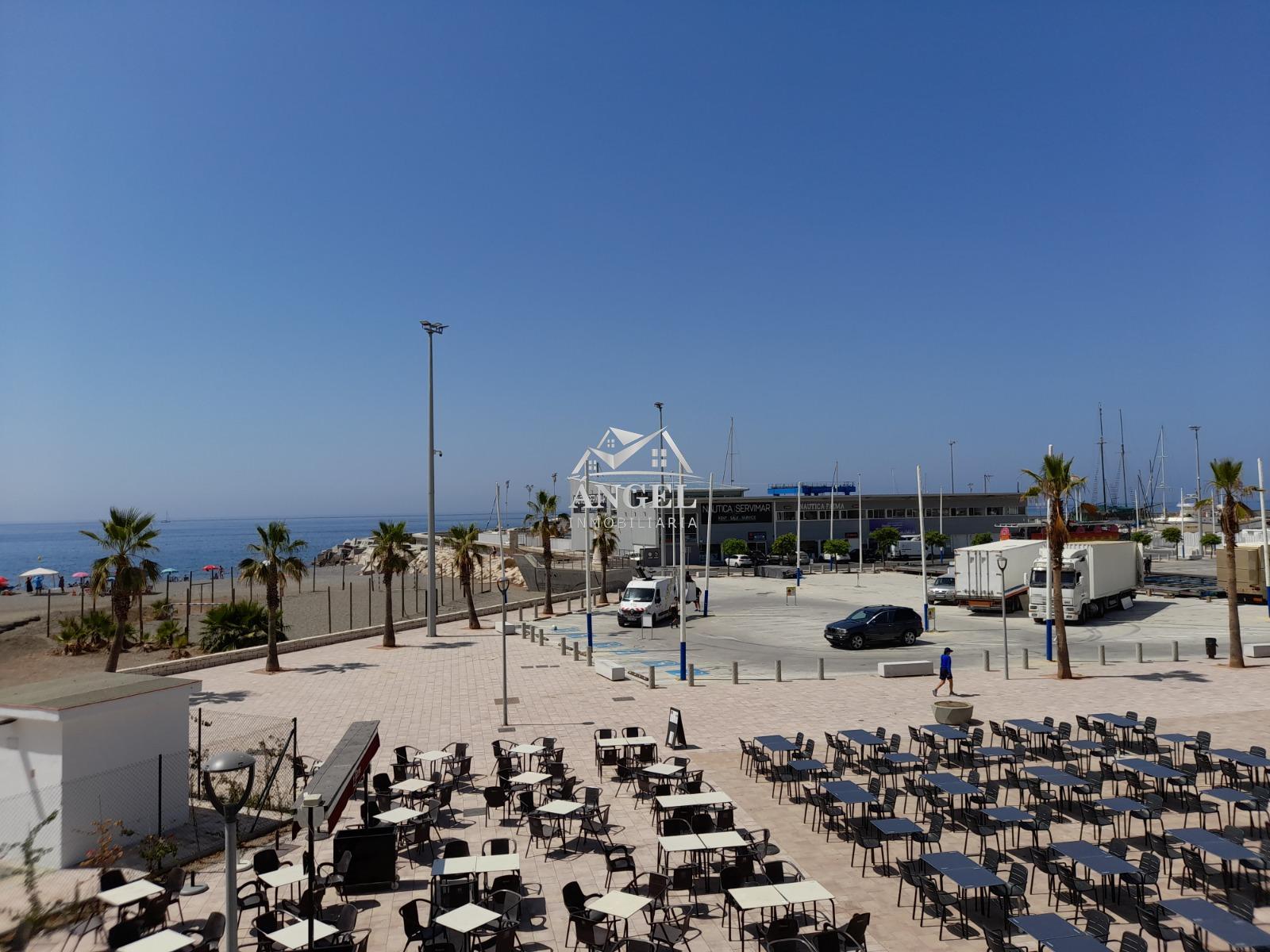 Venta de piso en Caleta de Vélez