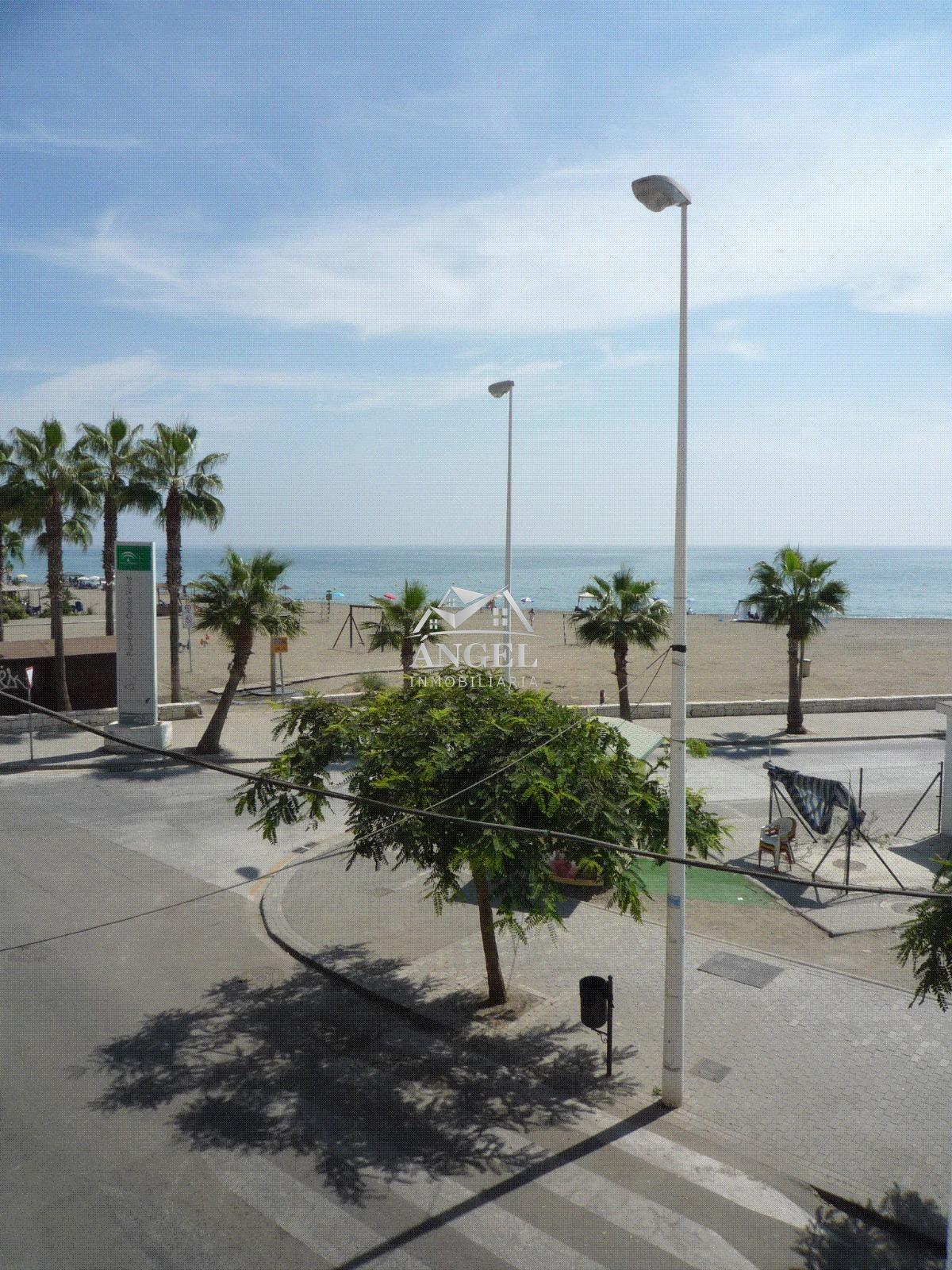 Venta de piso en Caleta de Vélez