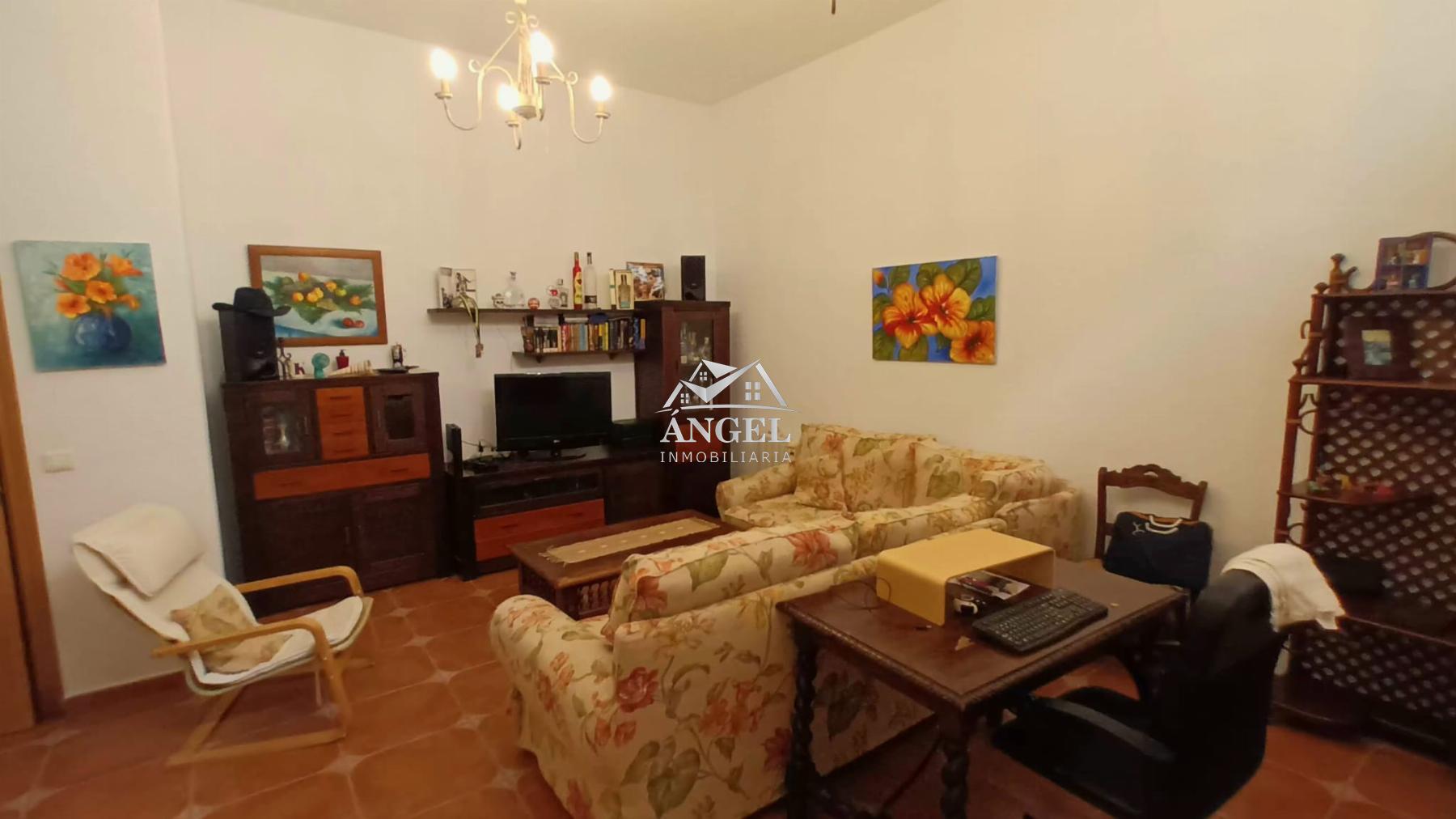 Venta de casa en Rincón de la Victoria