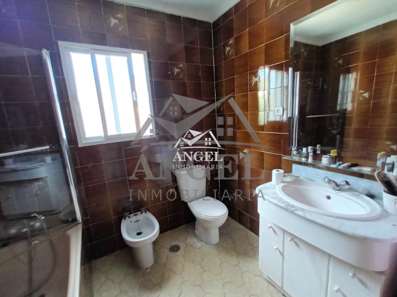 Venta de casa en Tolox