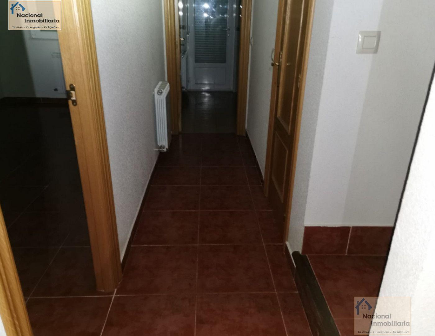 For sale of house in Velayos