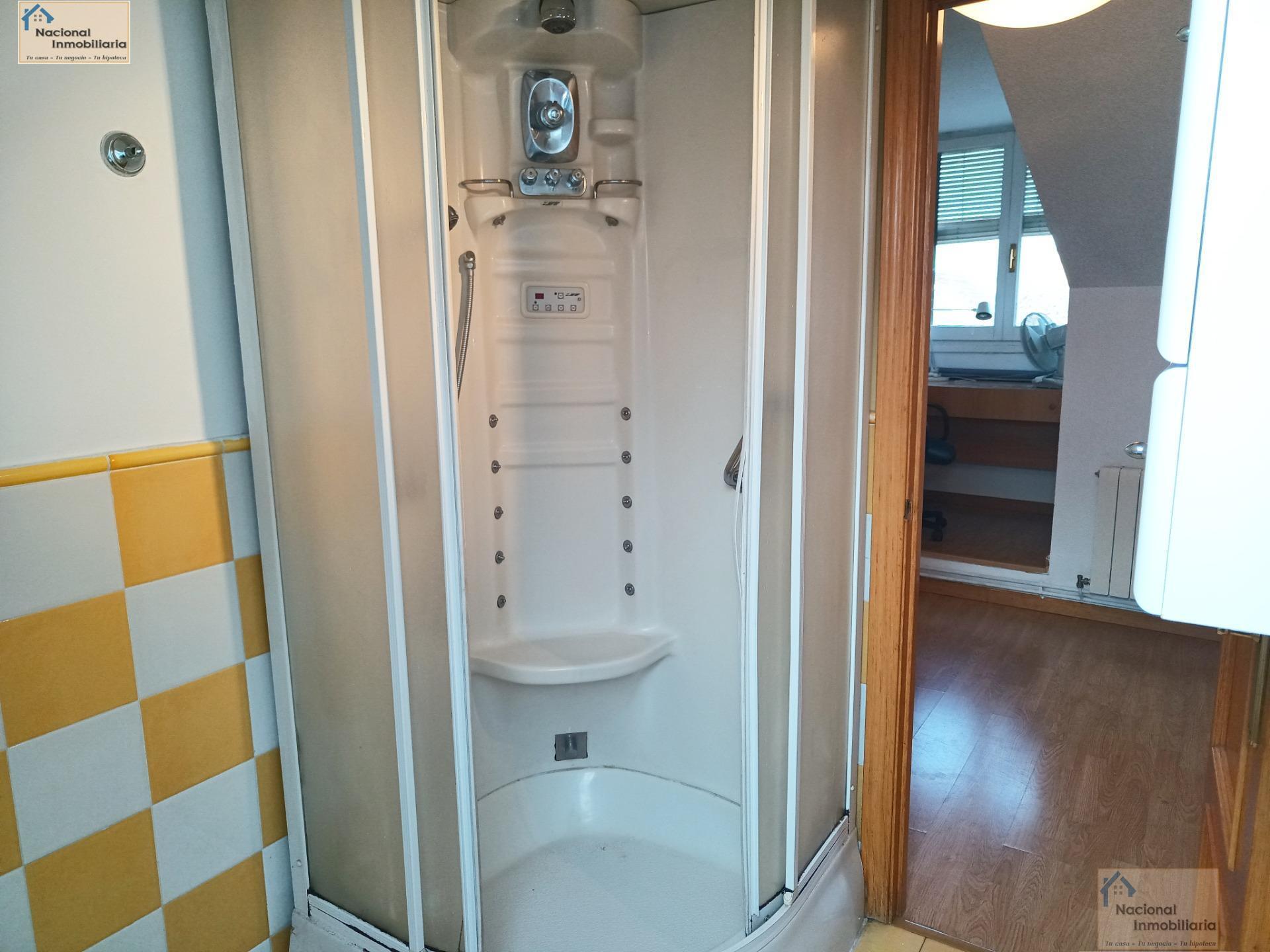 Venta de piso en Segovia