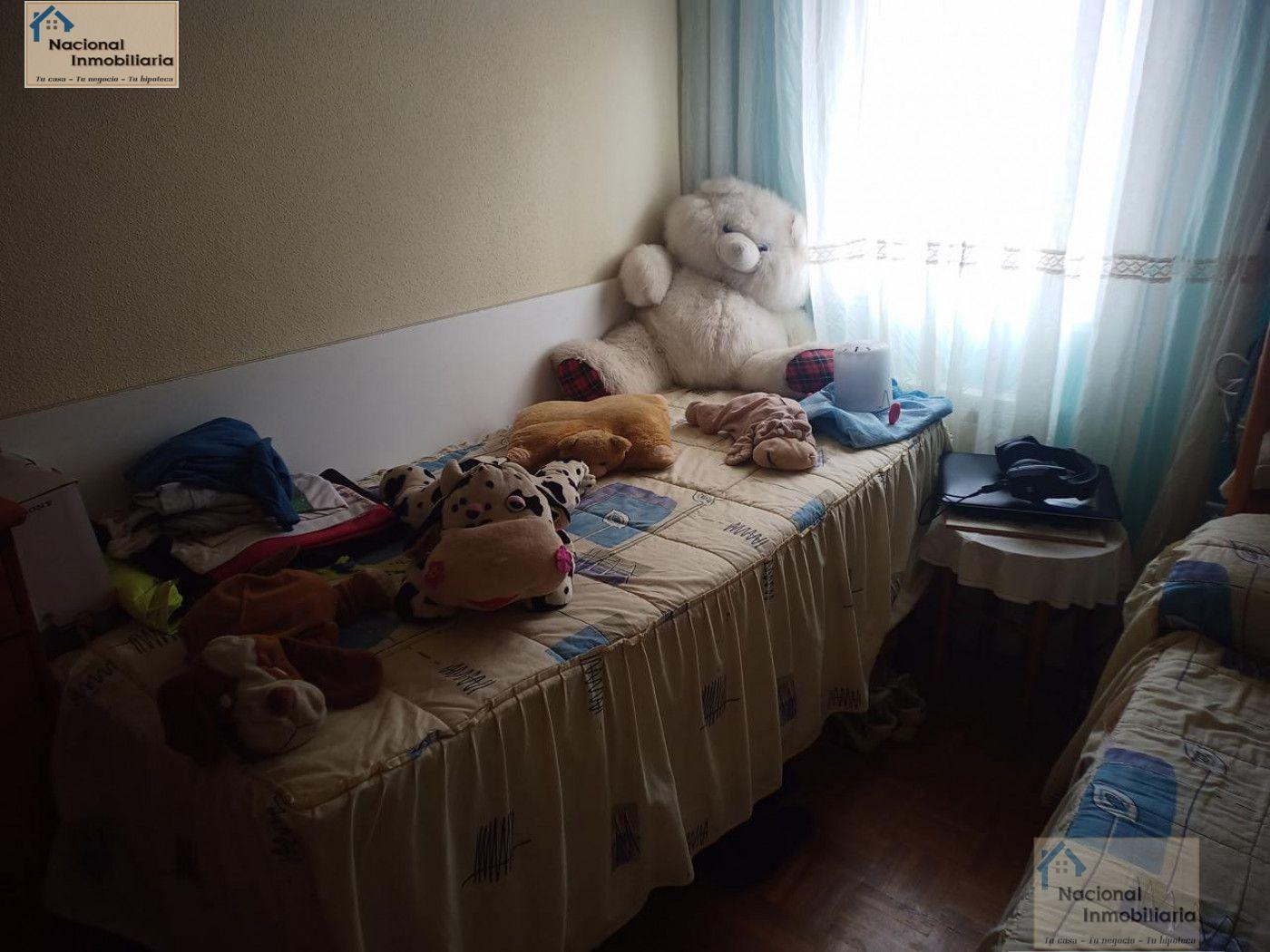 For sale of flat in Segovia