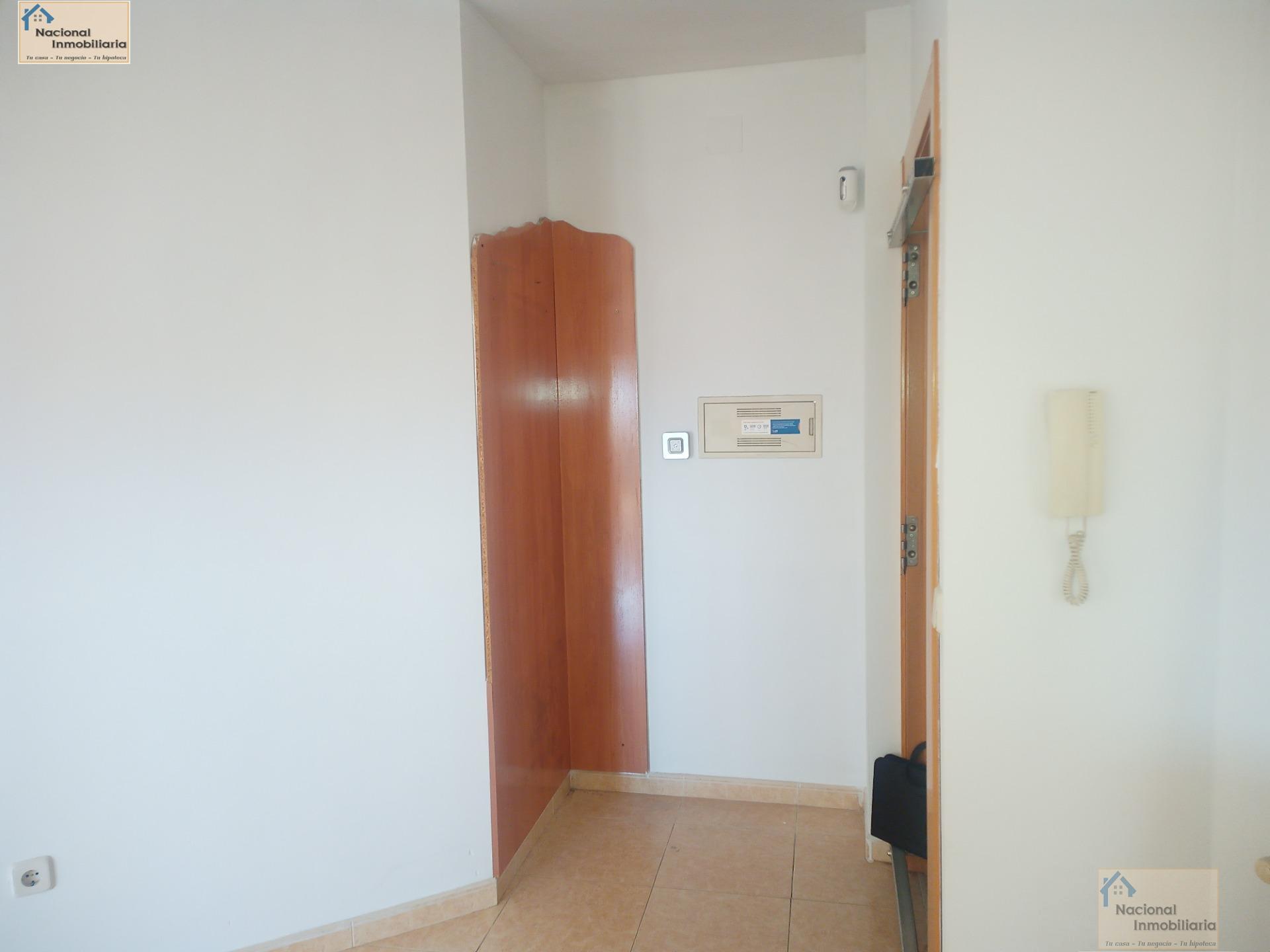 For sale of flat in Cantalejo