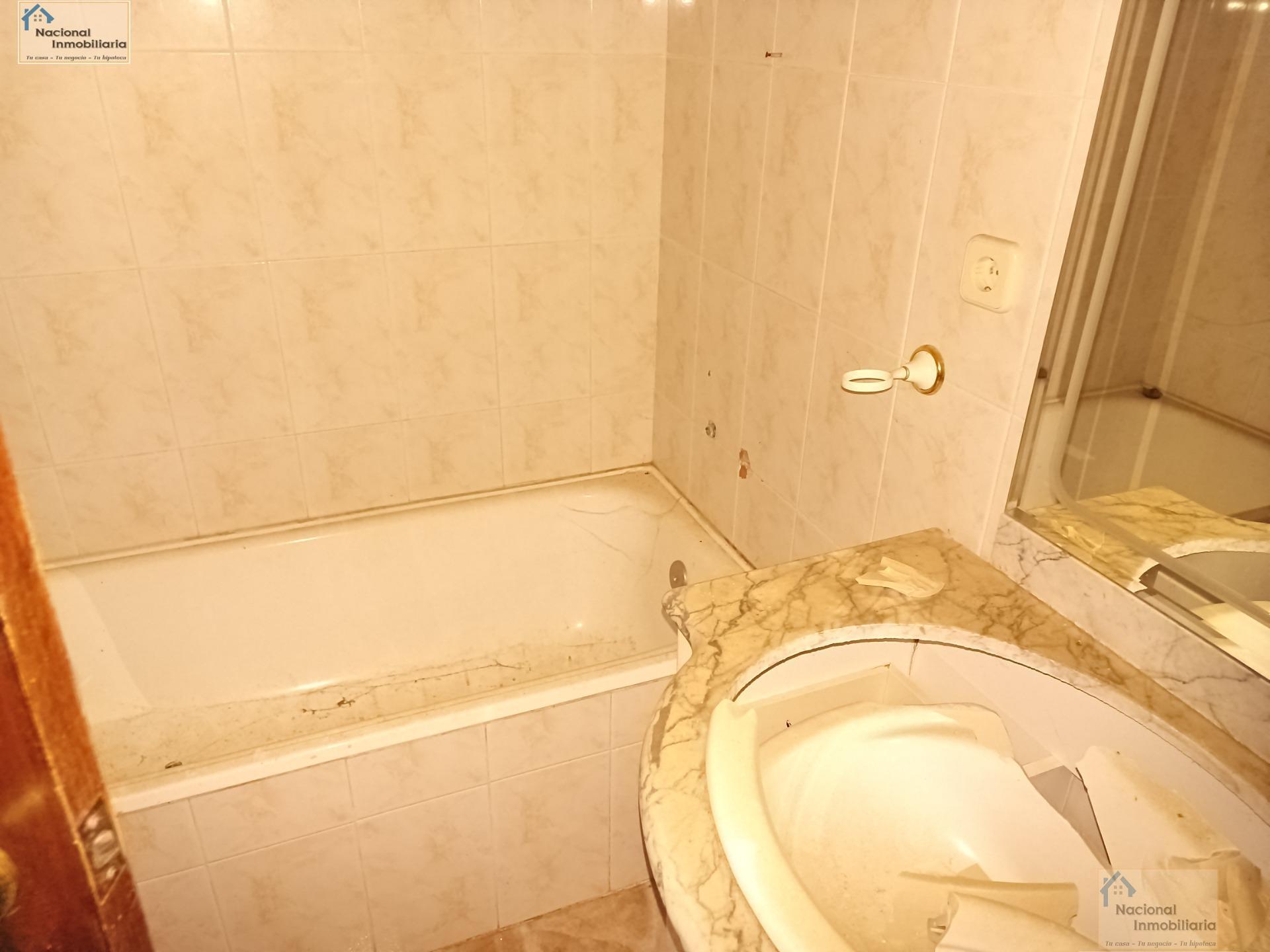 Venta de chalet en Maello