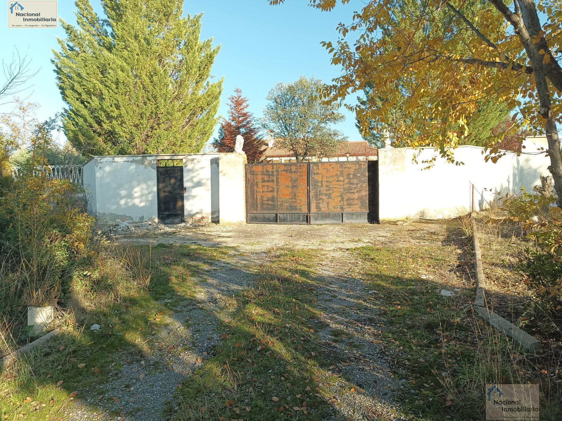 Venta de chalet en Maello