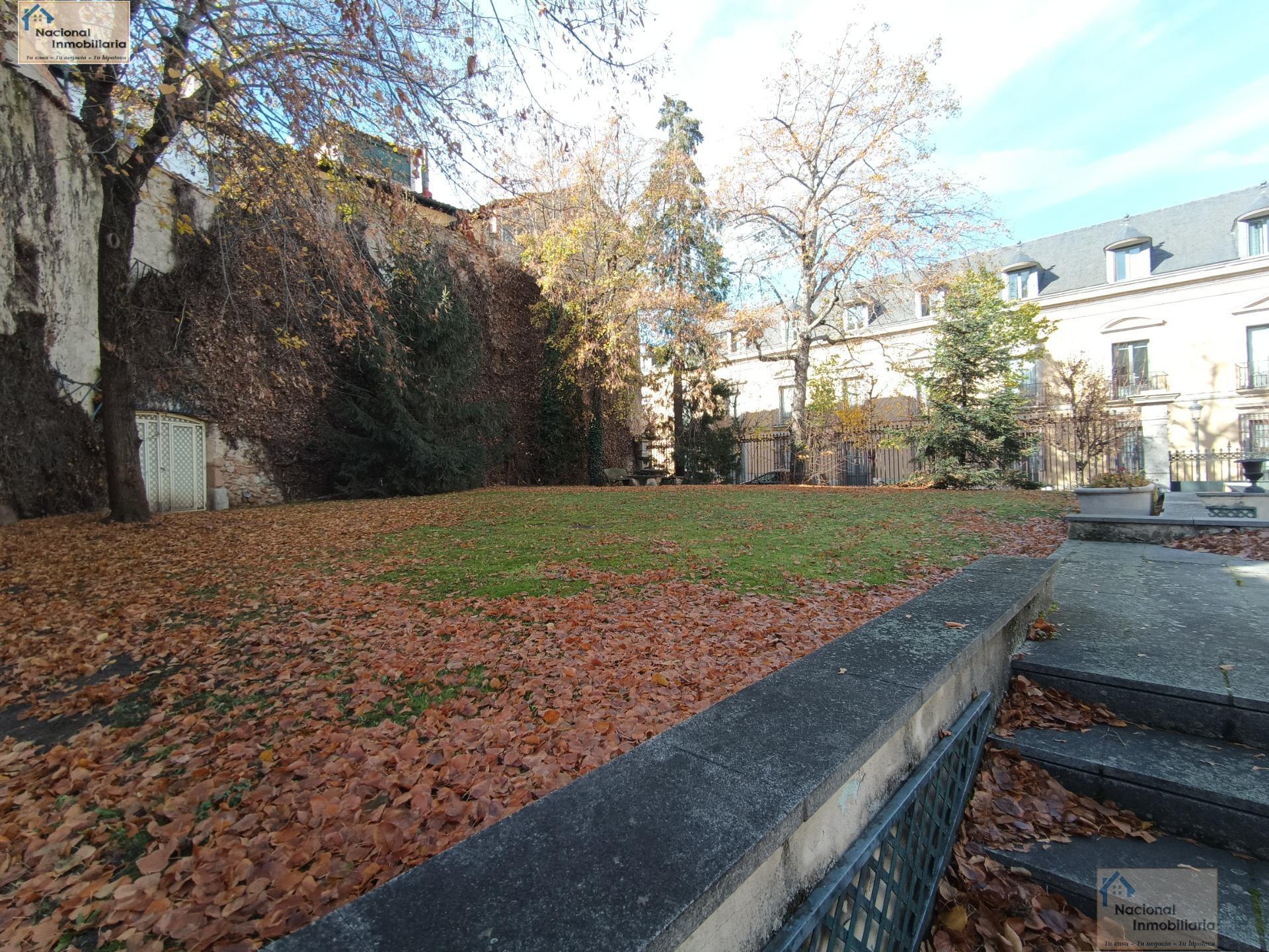 For sale of house in San Ildefonso