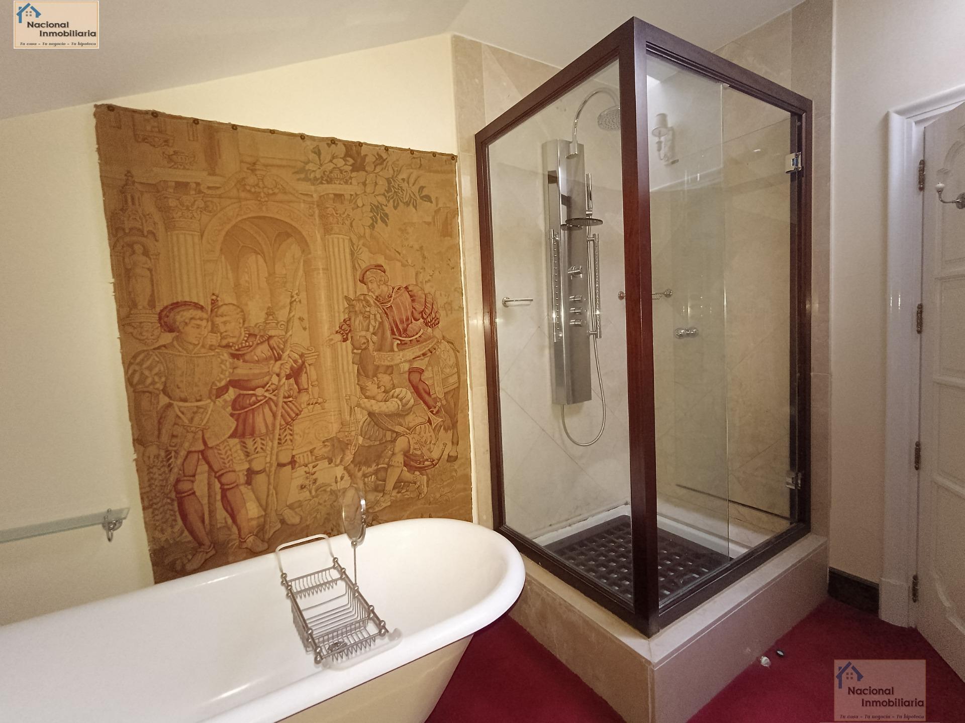 For sale of house in San Ildefonso